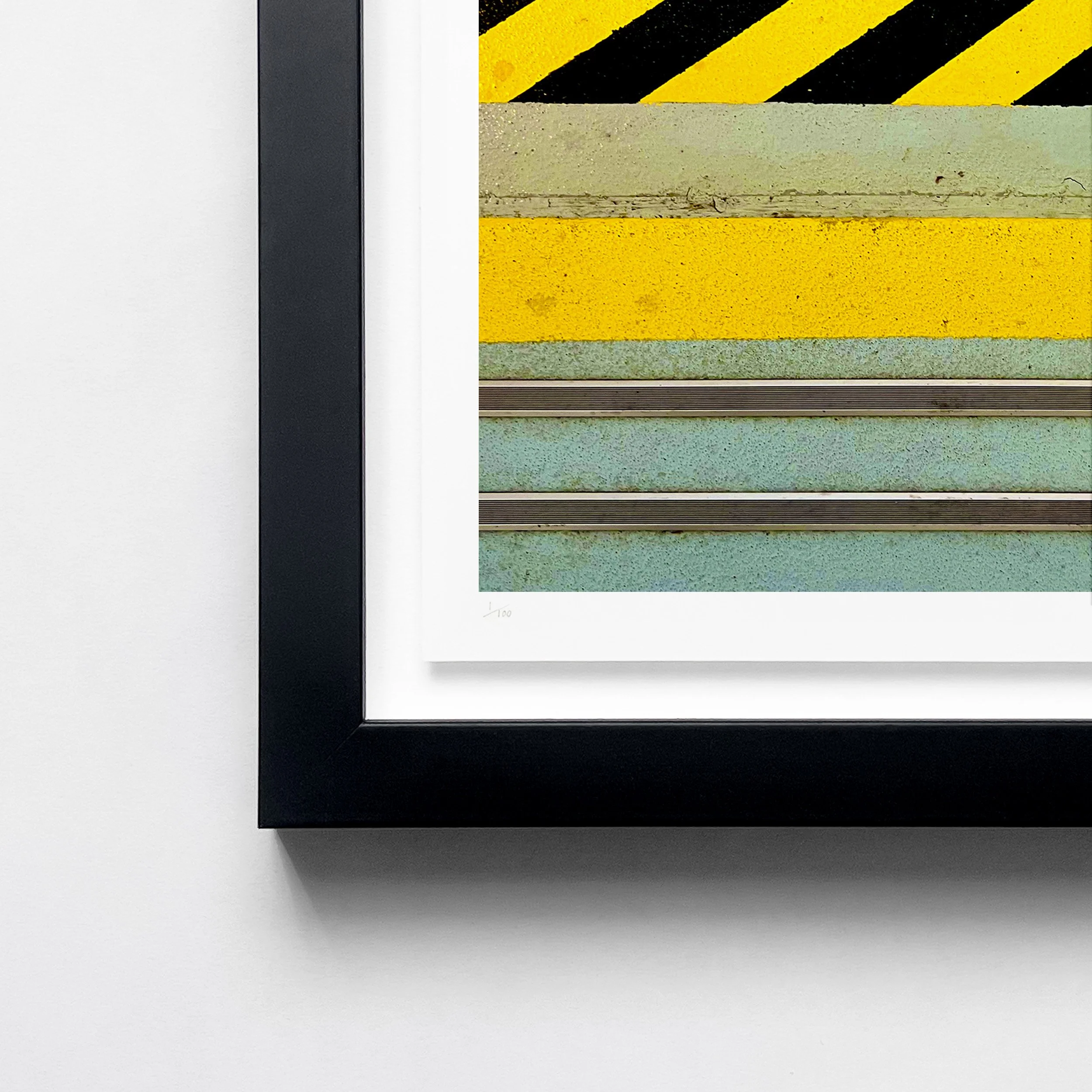 Off Grid Black Frame Corner.jpg