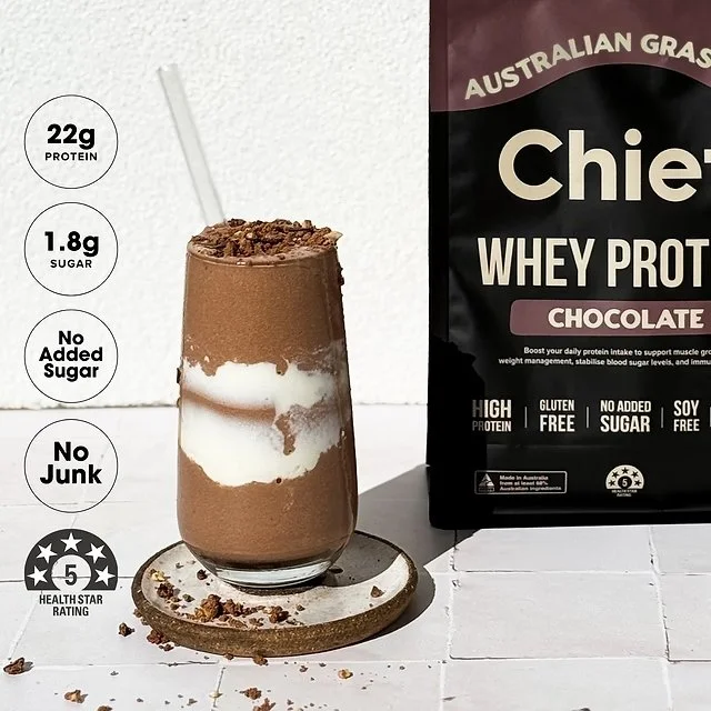 Chief-Whey-Protein-Concentrate-Smooth-Chocolate-900g-lifetstyle.jpg
