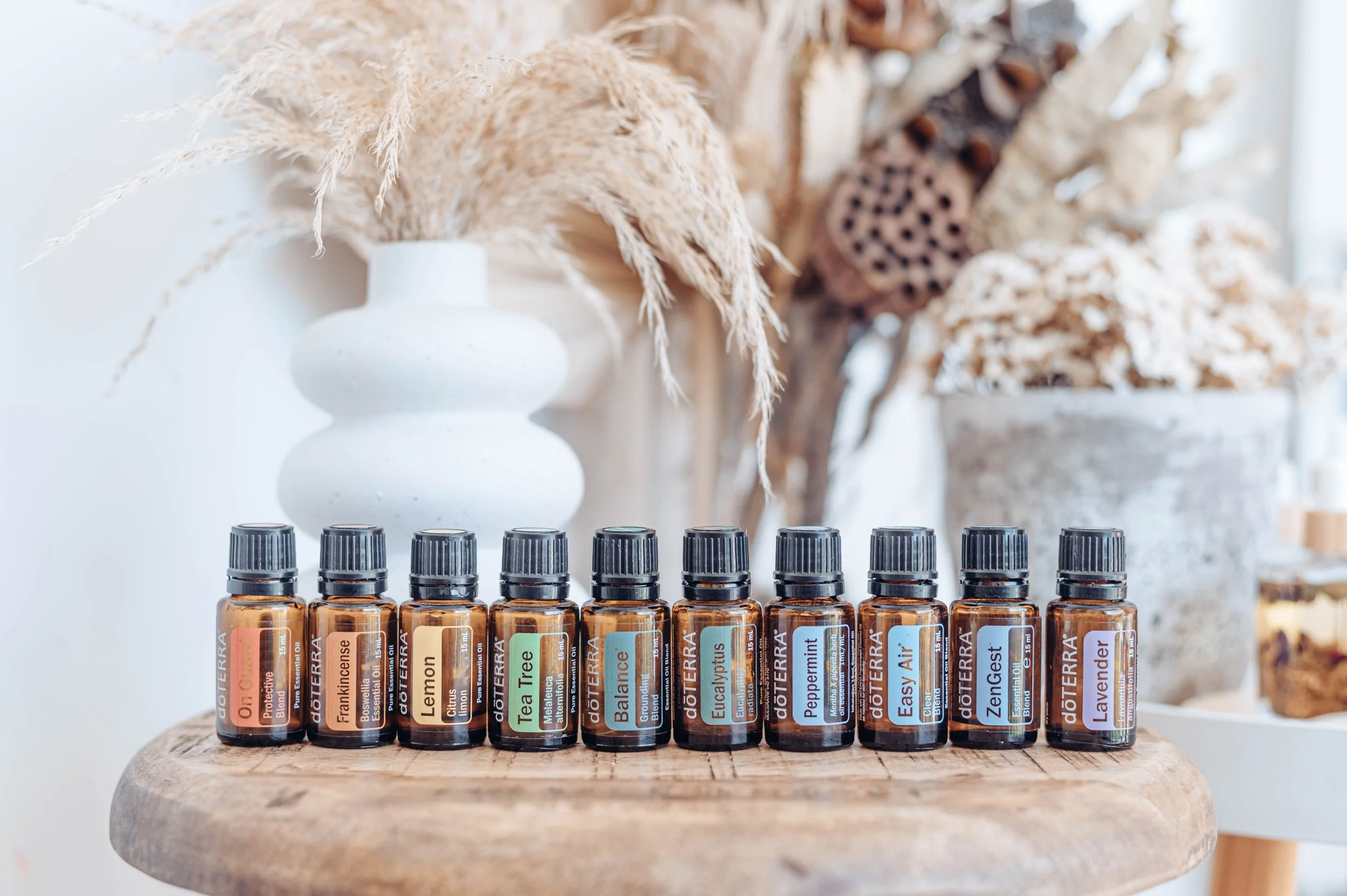 www.essentialoilimages.com-18-2.jpg