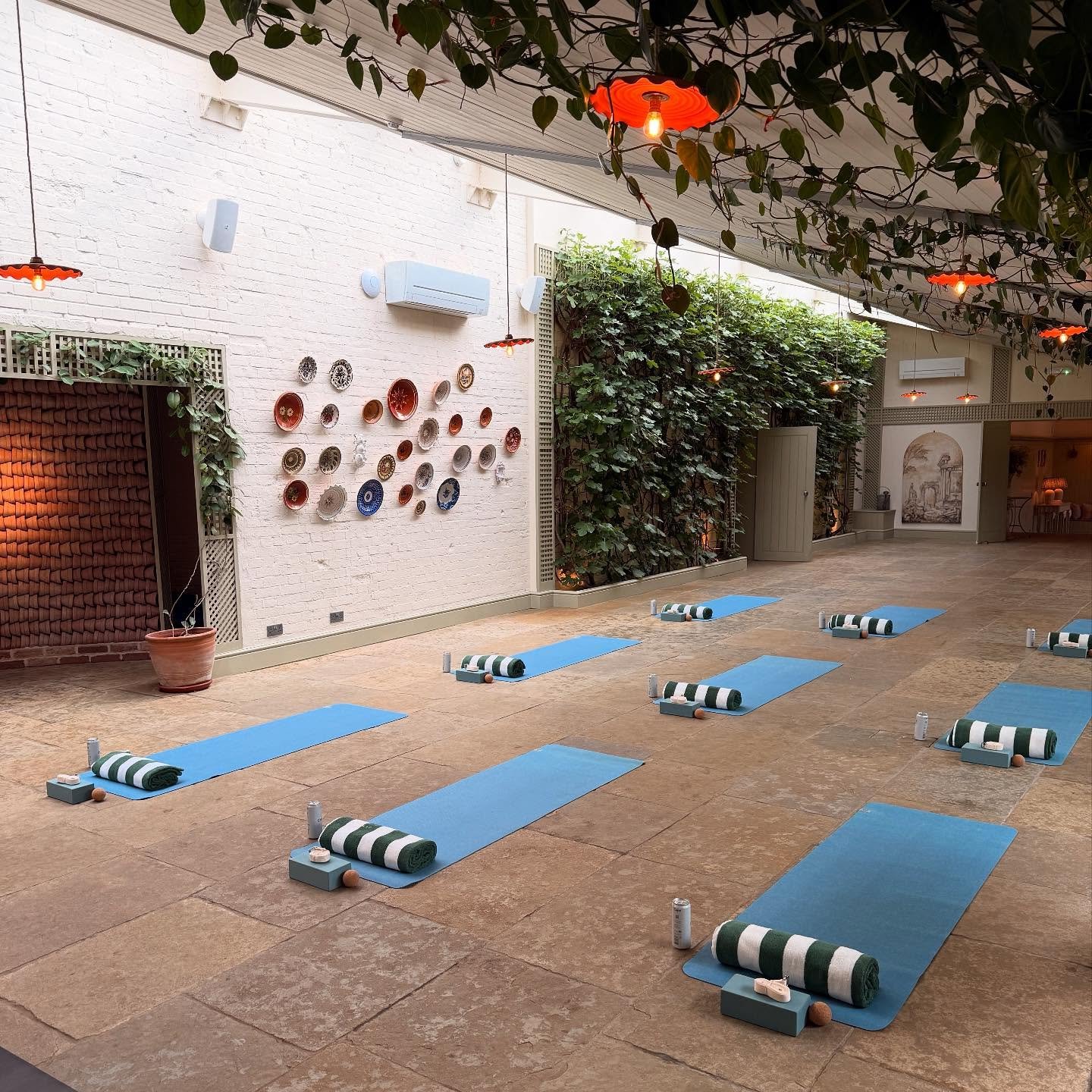 This morning I had the opportunity to teach a yoga class for a brand event hosted by @jimmyfairly at the stunning @kinhousewiltshire in Kington Langley. I&rsquo;ve taught there twice now and the venue is simply beautiful! 😍

I loved guiding a lovely