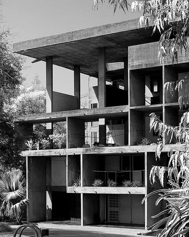 Dreaming away on a Sunday to ... villa Shodhan by Le Corbusier (1951) in Ahmedabad, India #architecture #lecorbusier #corbusier #masterpiece #art #architecturephotography #india #villashodhan #inspiration #dream #sundayfunday #modernism #concrete #co