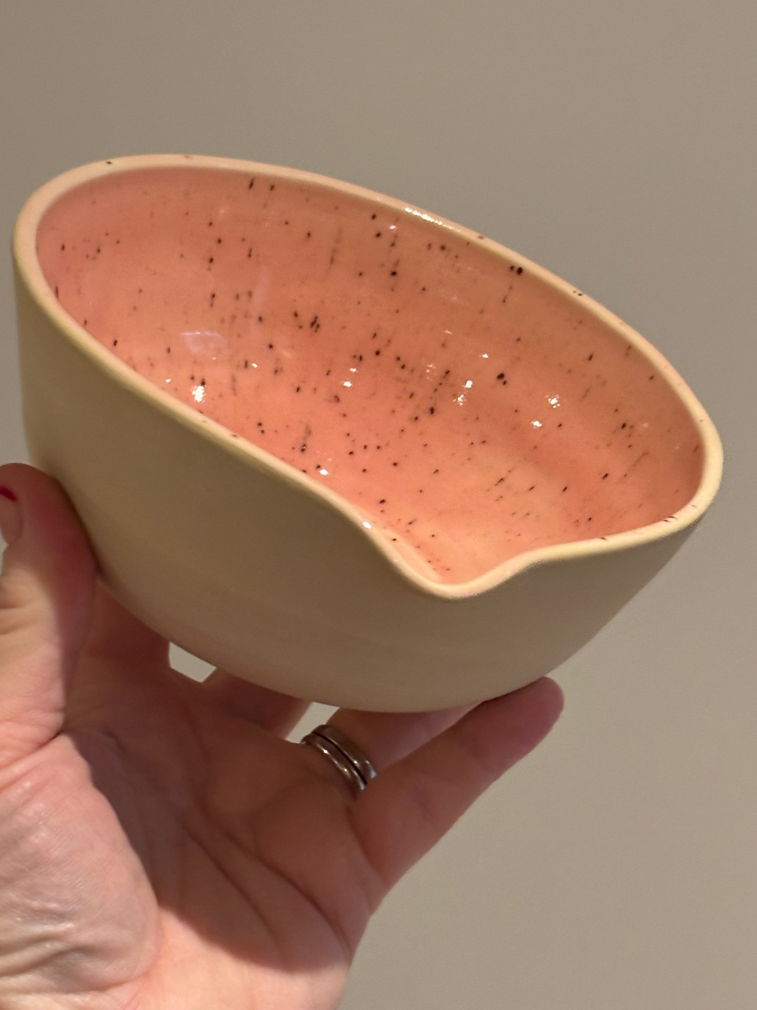 Pink / Peach Pouring Bowl