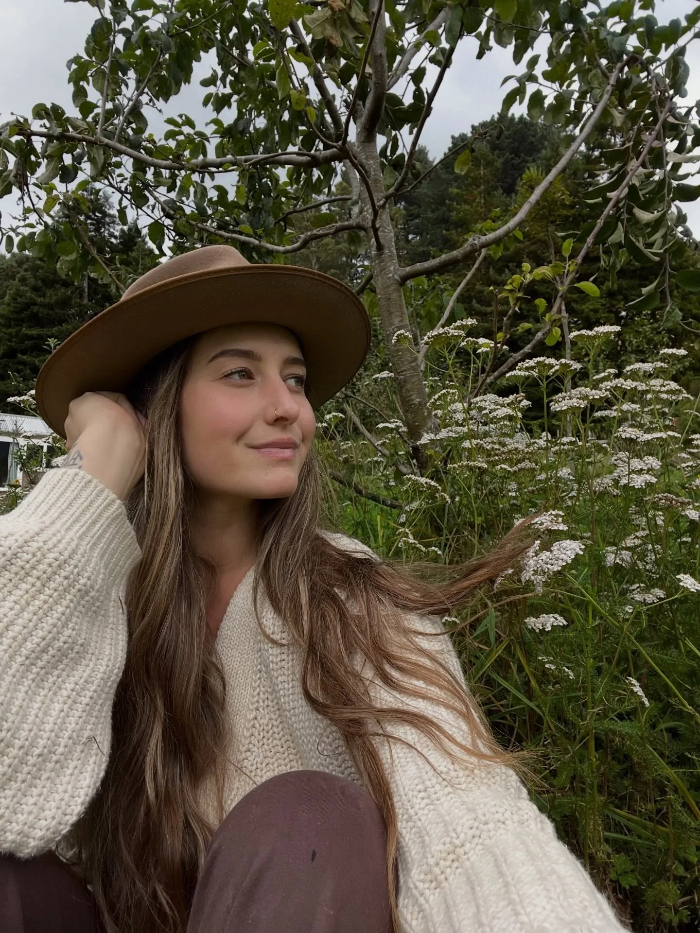 WAUW. I&rsquo;m finally hopping on here to share my integration of our first online Earth Medicine Circle. After 11 years of learning, unlearning, healing, rewriting, doubting and remembering ~ I feel like this offering is the core of everything I&rs