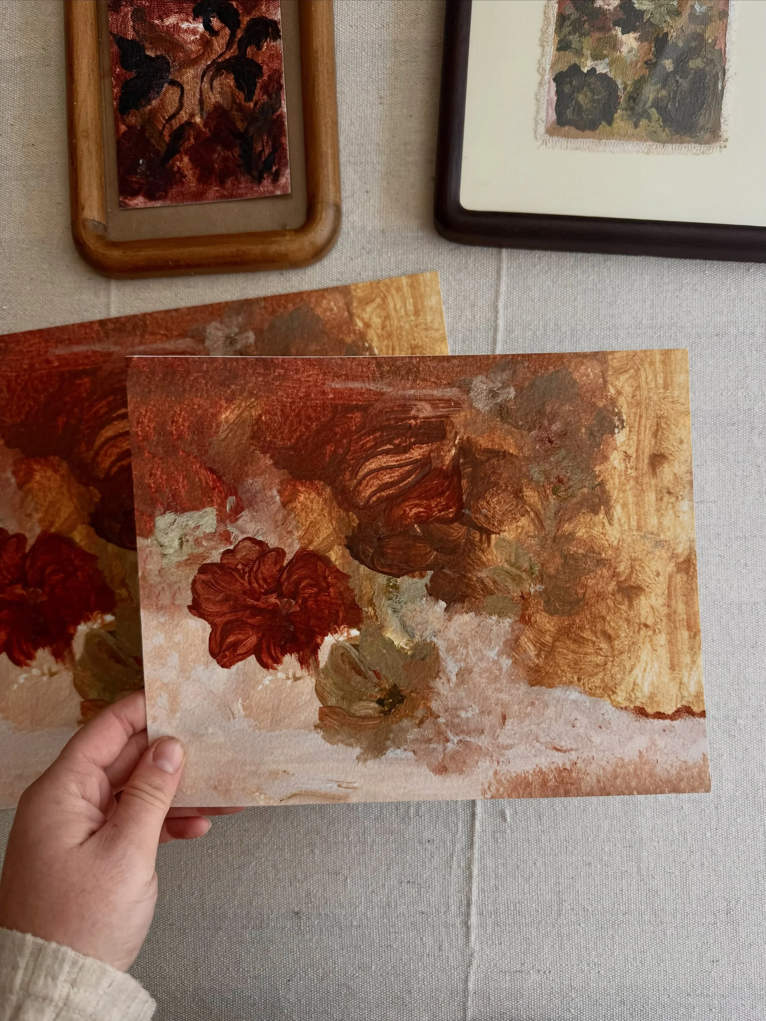 &ldquo;Amber Fluer&rdquo; another painting from this past summer that didn&rsquo;t hang around the studio for very long. 

Prints will officially be up on the website October 28th! 

#artforthehome #modernbohemianstyle #floralartwork #collectartwork 