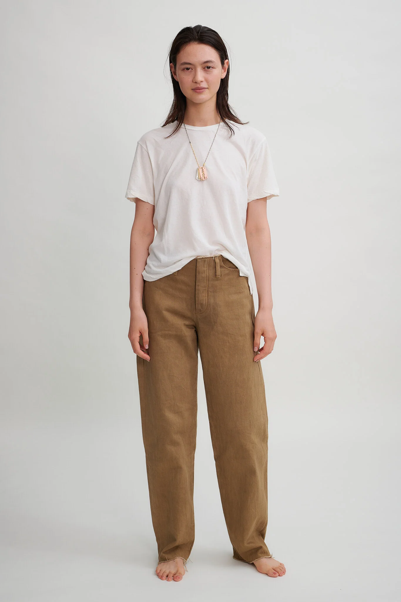 ST-2U 27_ AMAMI MUD KHAKI FRONT.jpg