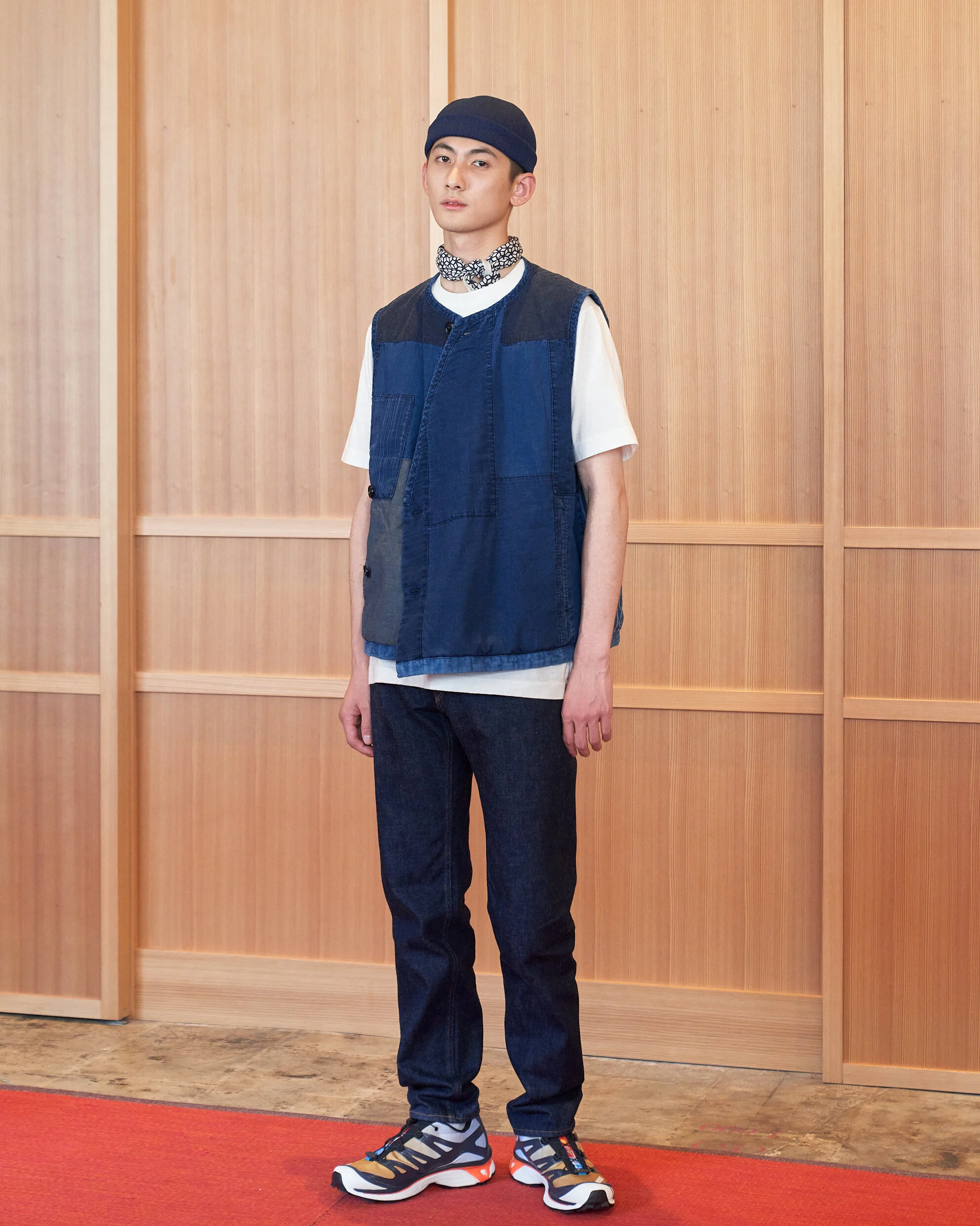 LOOK 2