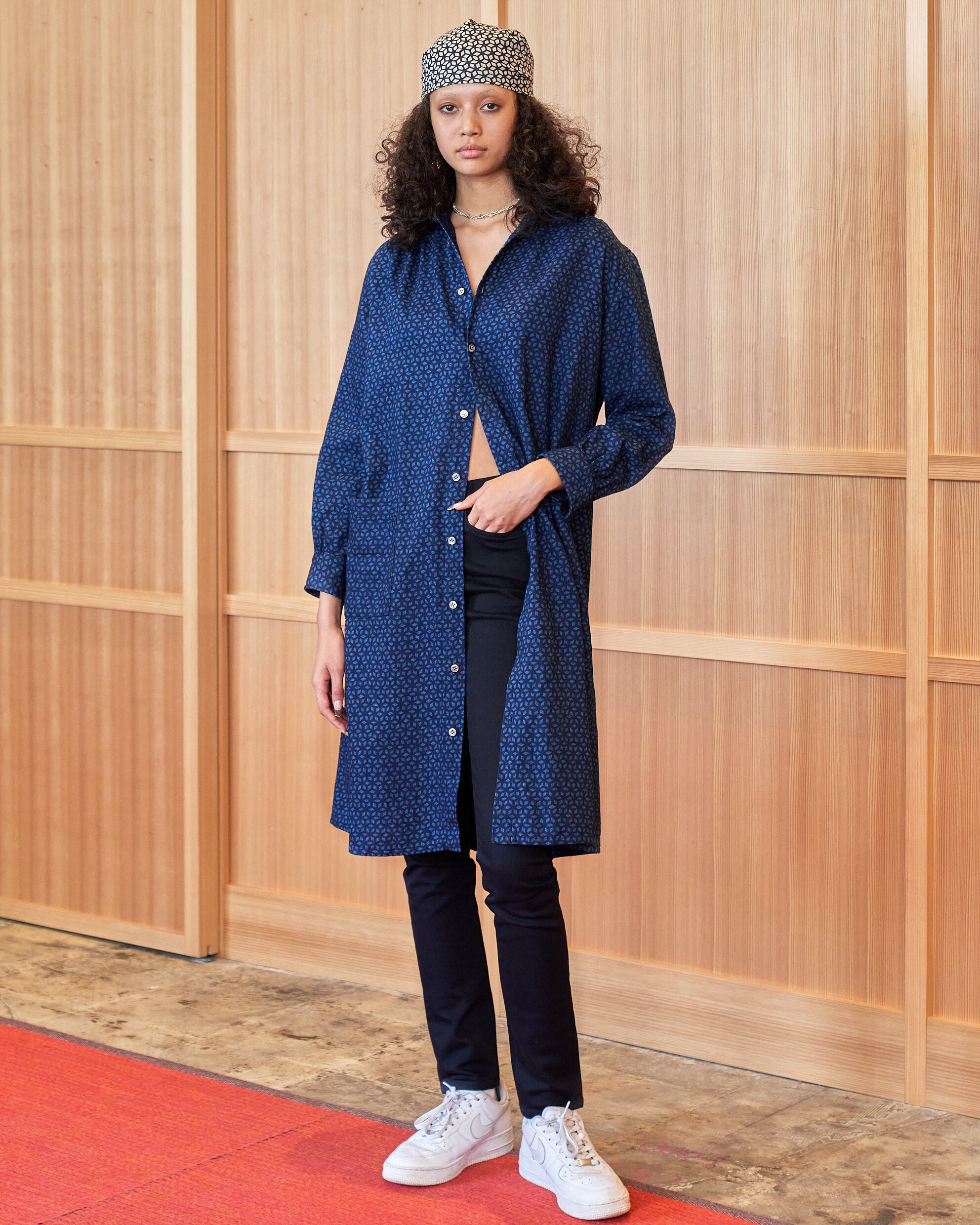 LOOK 2