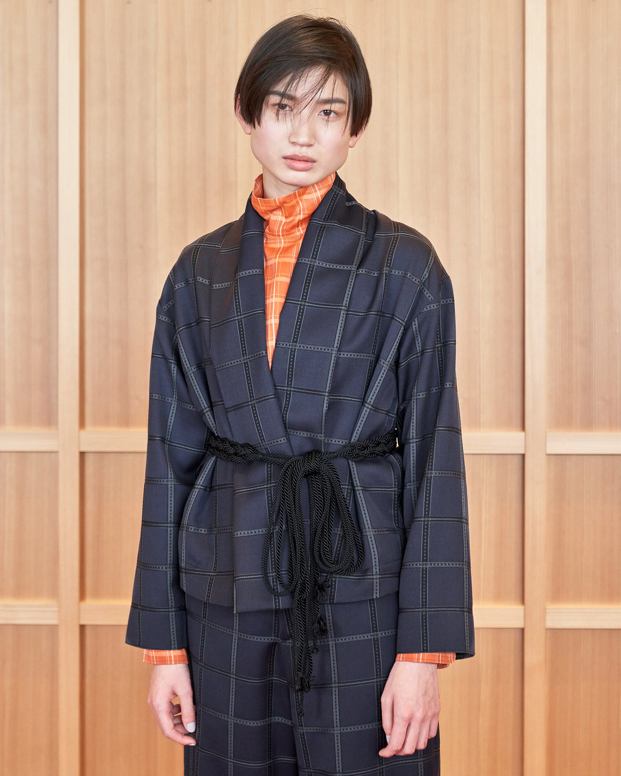 LOOK 4