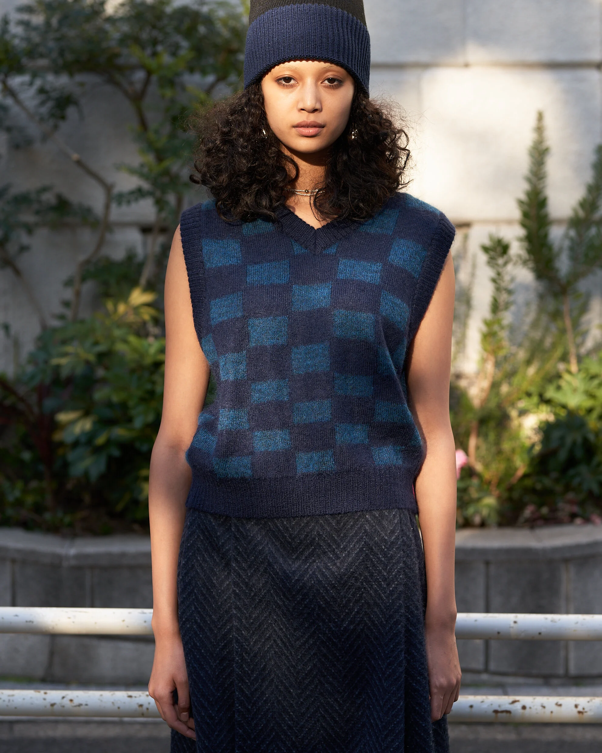 LOOK 7