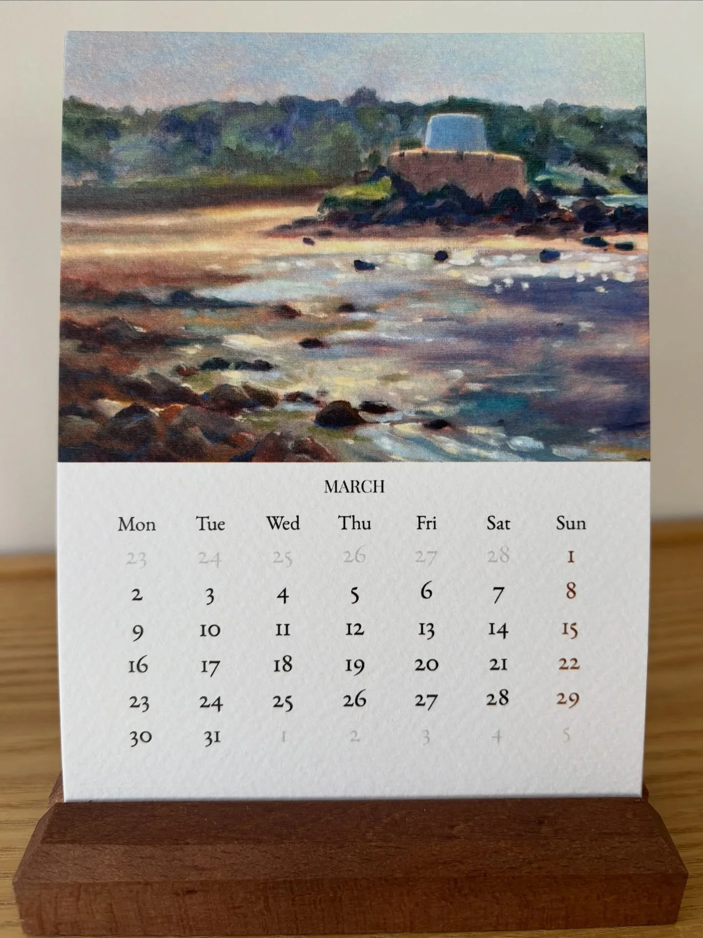It&rsquo;s March! Does that mean it&rsquo;s Spring yet?
Here&rsquo;s some sunshine at the &lsquo;Cup &amp; Saucer&rsquo; to help you look forward to some sunnier days&hellip;

#rocquaine #calendar #guernsey #guernseylife #guernseyart