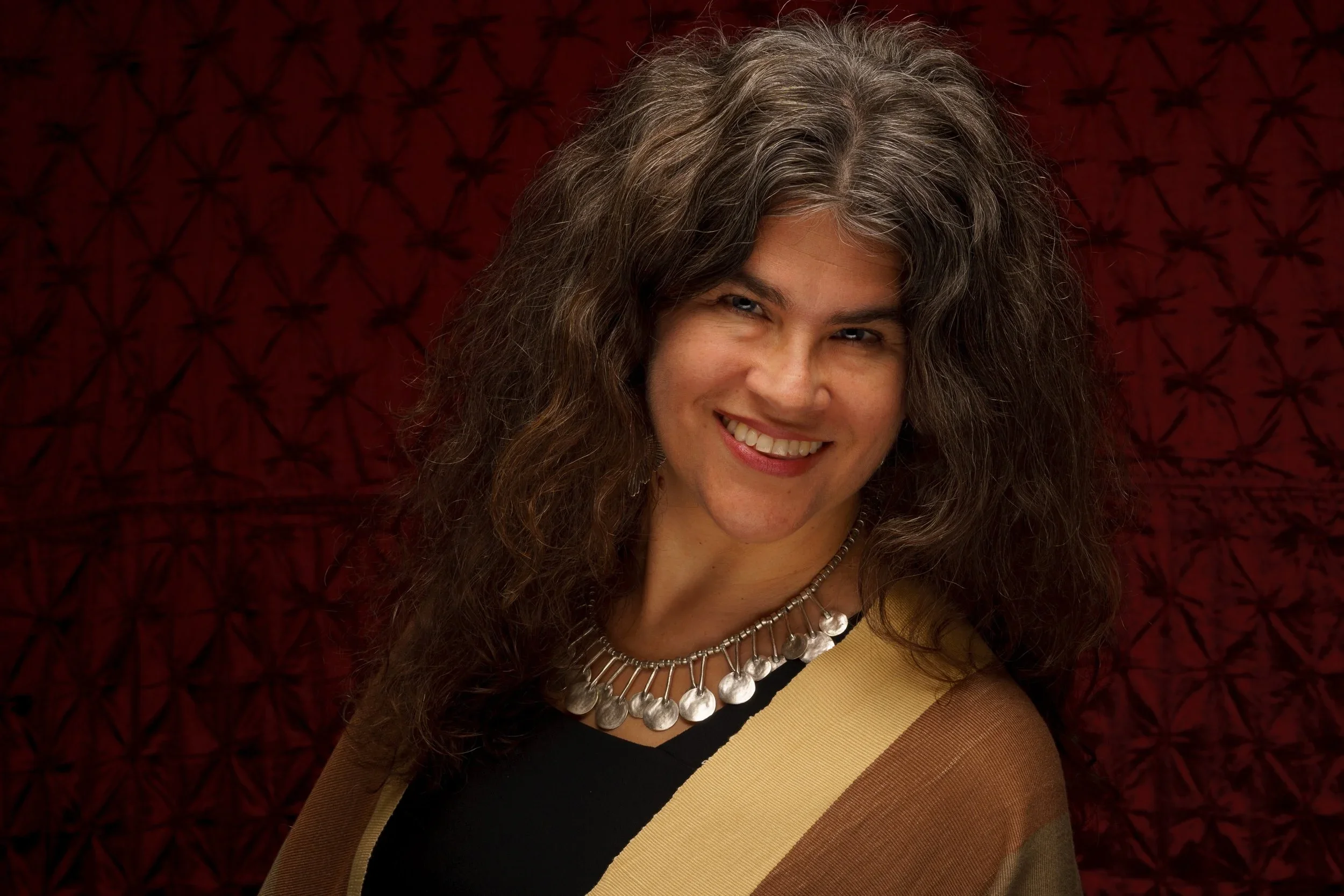 Art Above Everything: Stories that Heal — Stephanie Elzondo Griest 