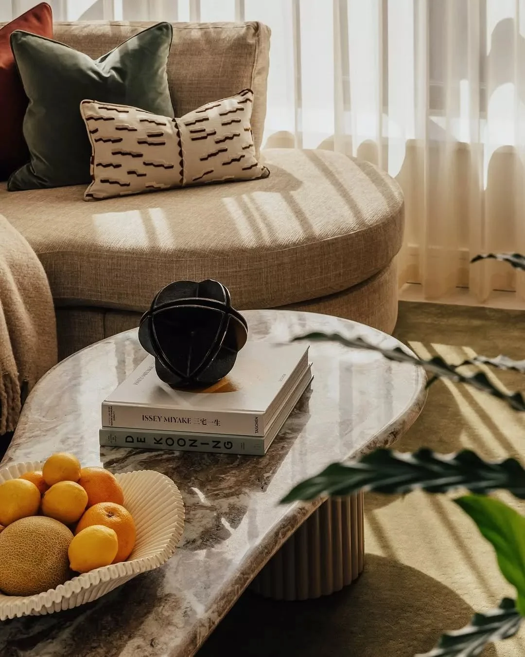 First impressions can make or break a sale. 💭

Within our Nine Elms Show Home, our designers worked closely with London Square to create a space that&rsquo;s both inviting and aspirational, setting the tone for a lasting impression. 

This is what s