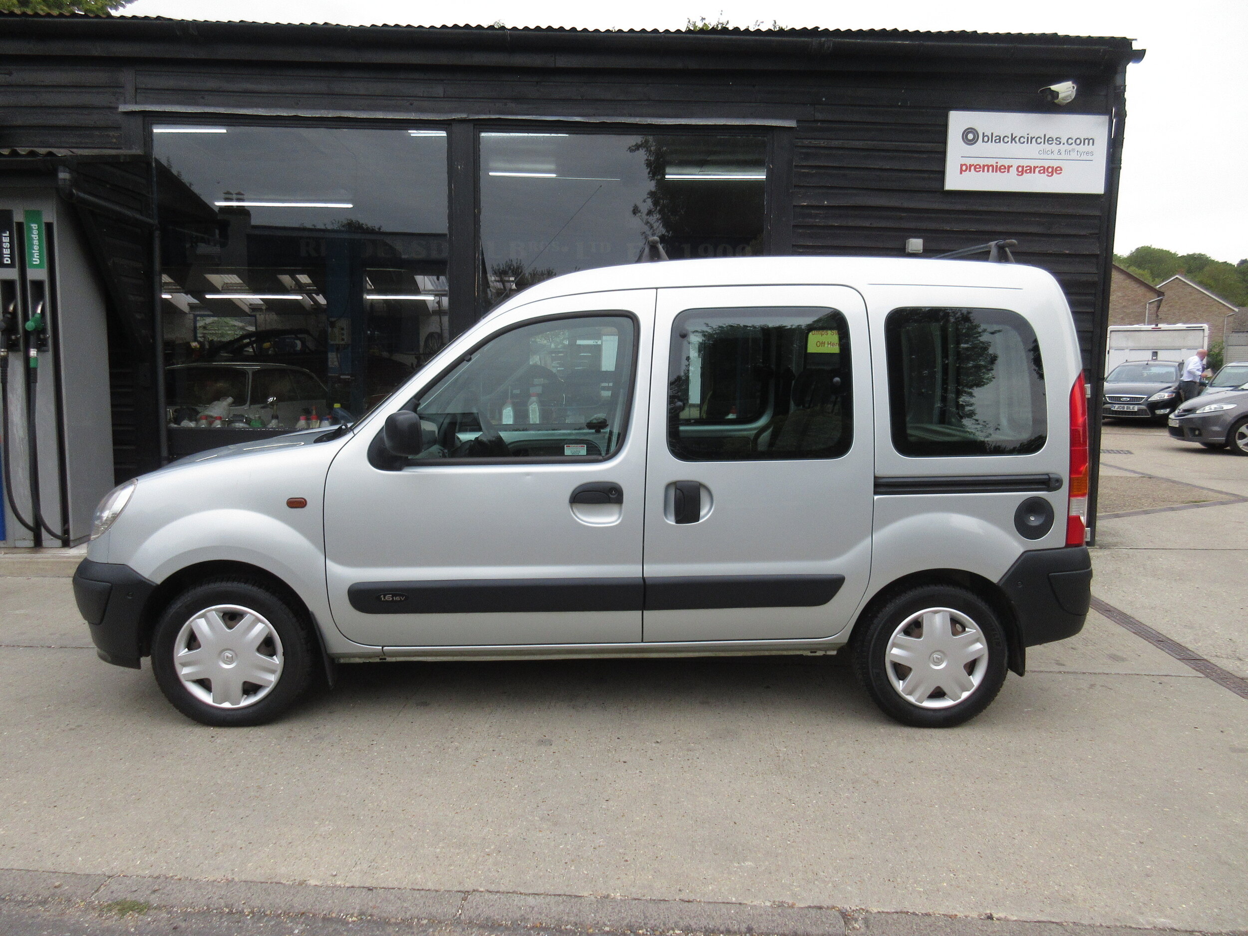 Renault Kangoo Authentique 16V MPV