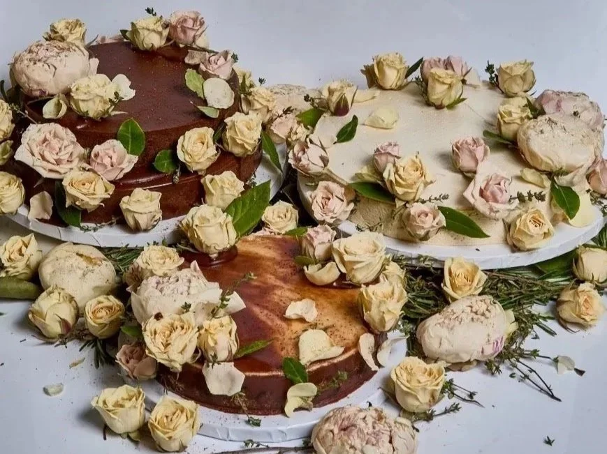 select a classic TLB cake.