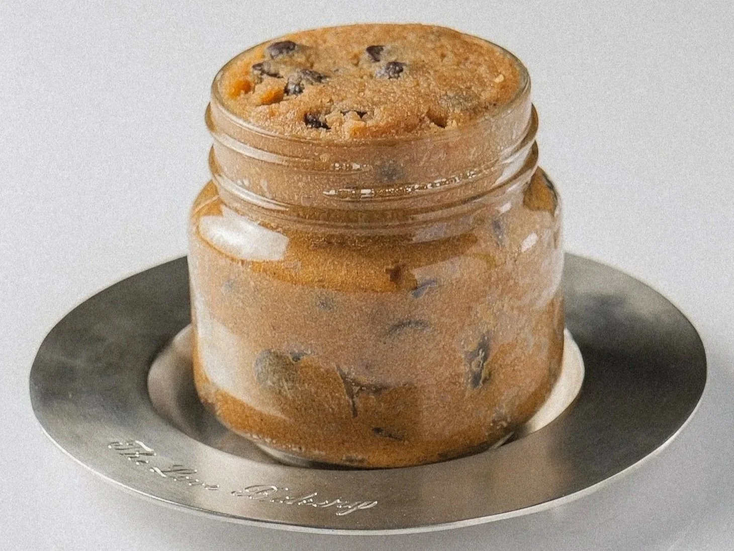 chocolate chip: ready to bake flatcake dough.