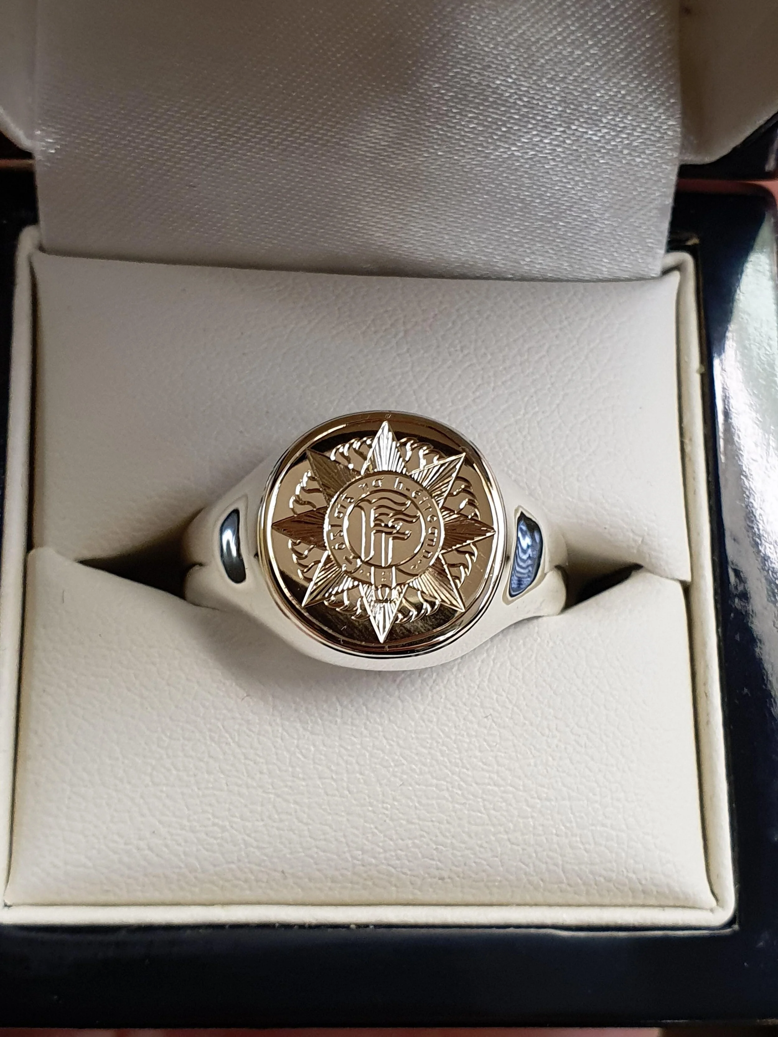 Engraved signet ring