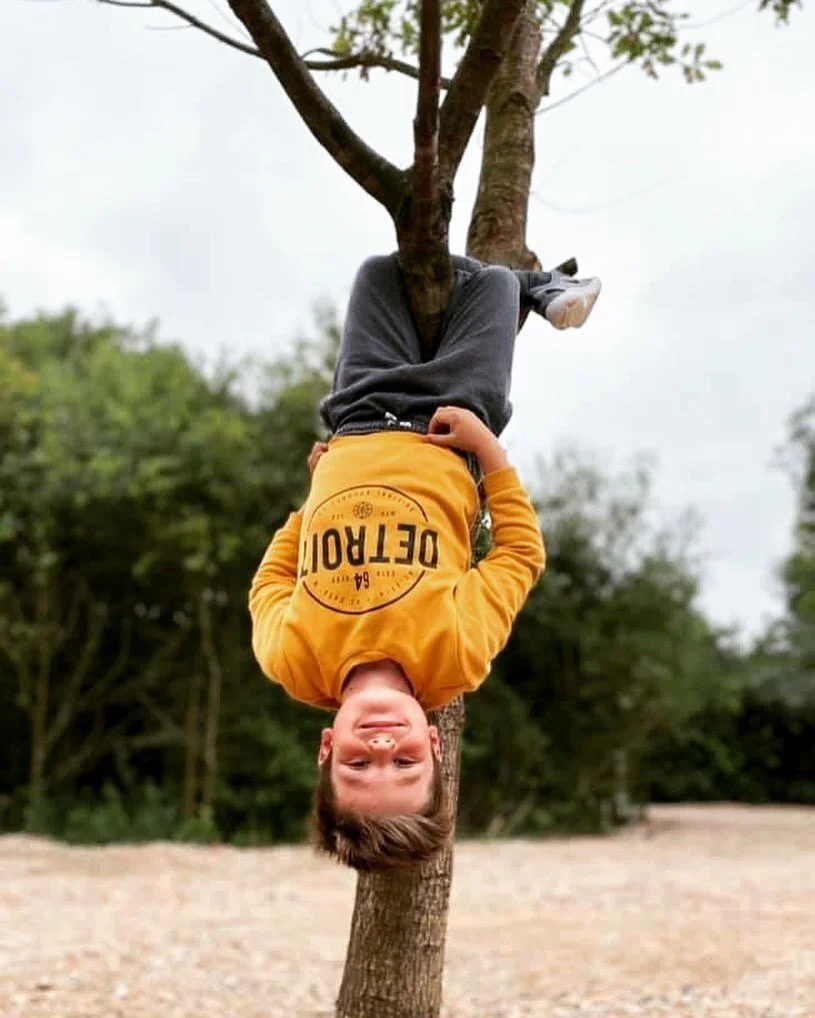 Come hang with us!!! 

Open all season now for overnight stays, weekend getaways and woodland workshops. 

Visit our website or link in BIO/STORIES for more info on what&rsquo;s available to BOOK ⬆️ #

#woodlandcamping #makingmemories #thegreatoutdoo