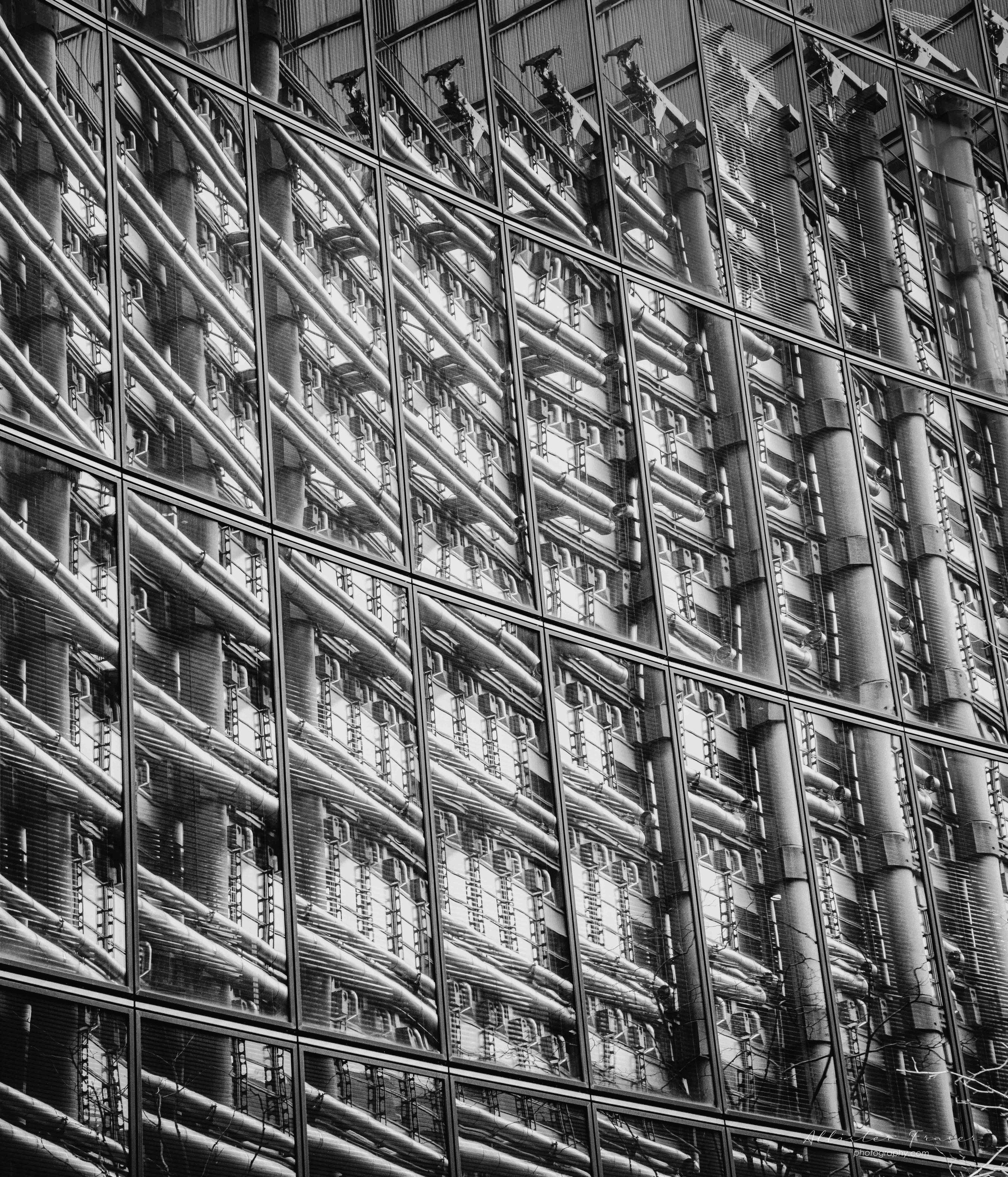 repeating patterns in the financial district