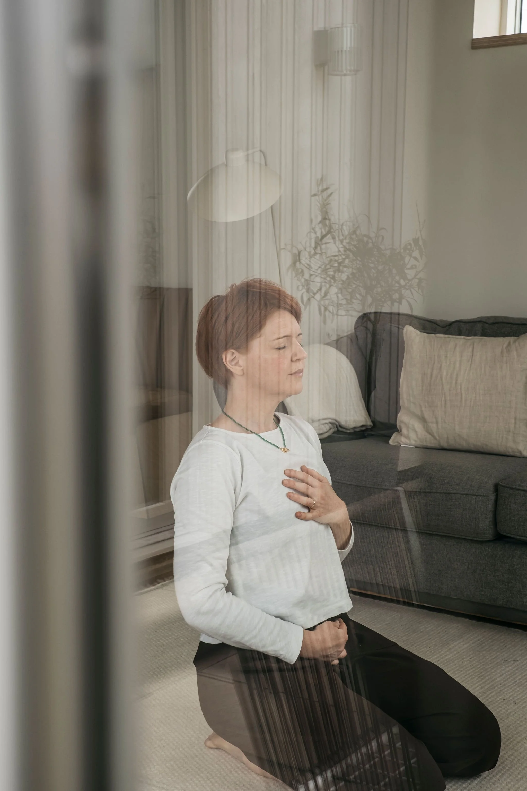 Brand shoot for psychologist and therapist Dr Nancy Bancroft.