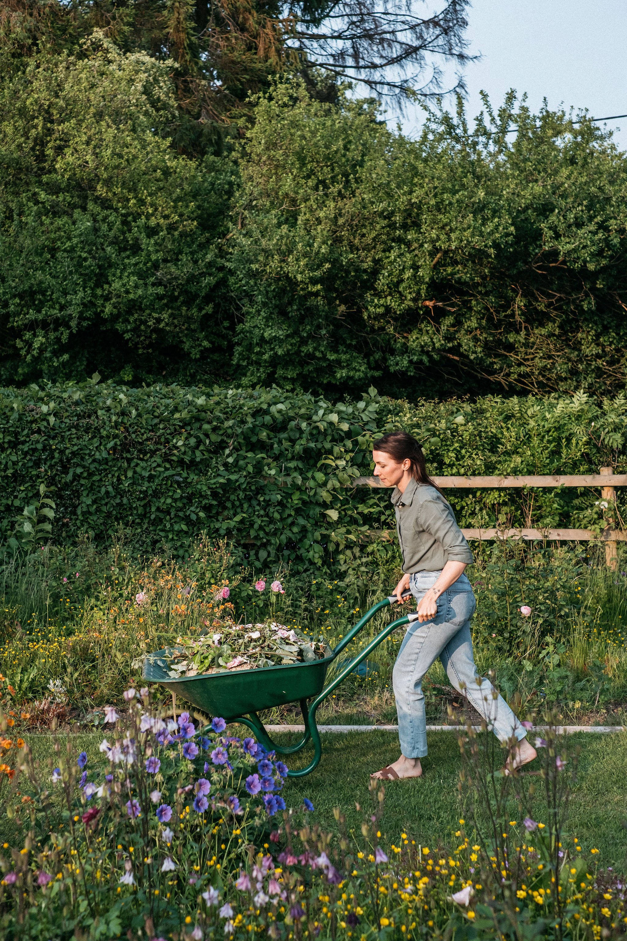 Editorial Feature: A Derbyshire Home Garden Series for The Simple Things Magazine.