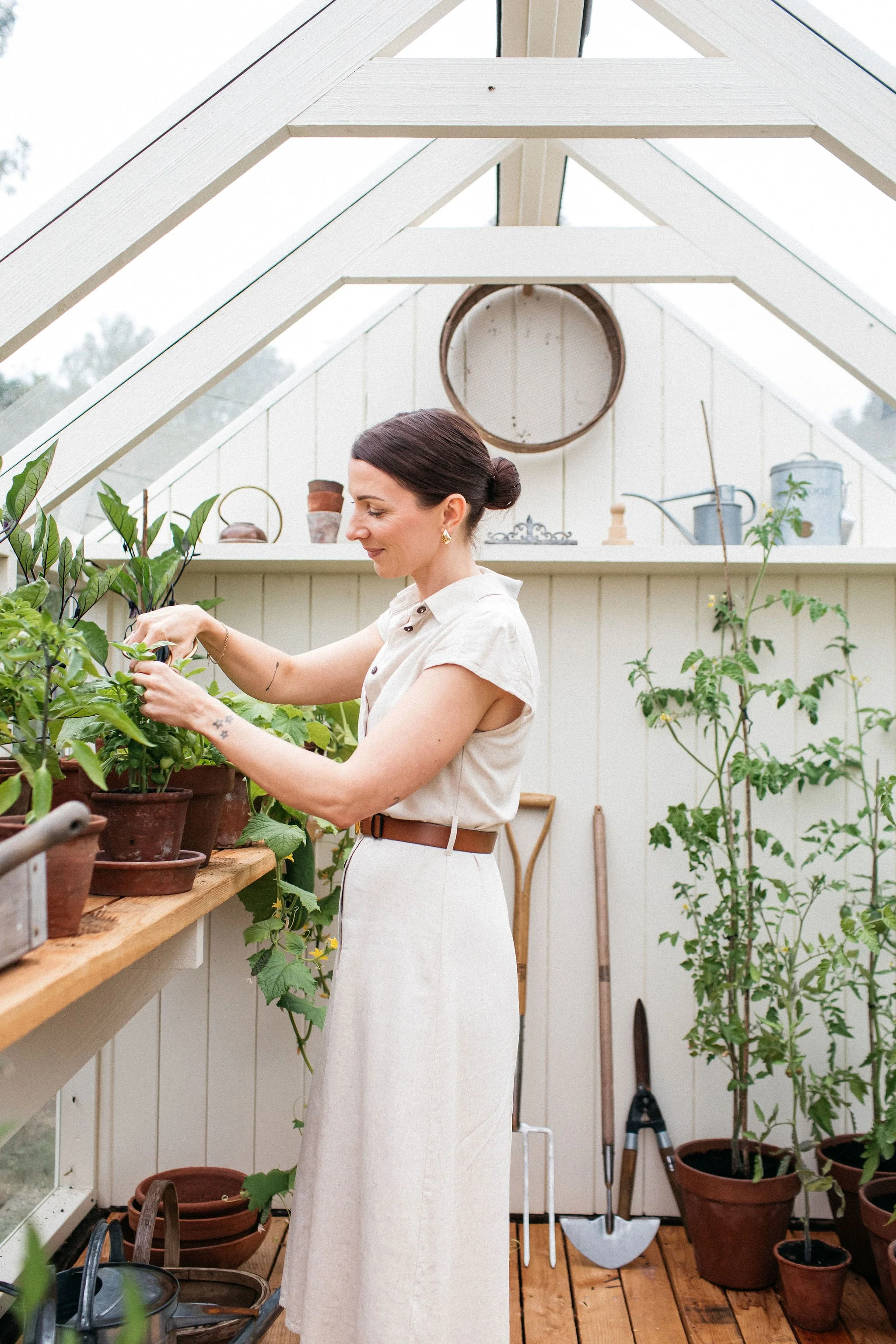 Editorial garden lifestyle photography in Derbyshire.