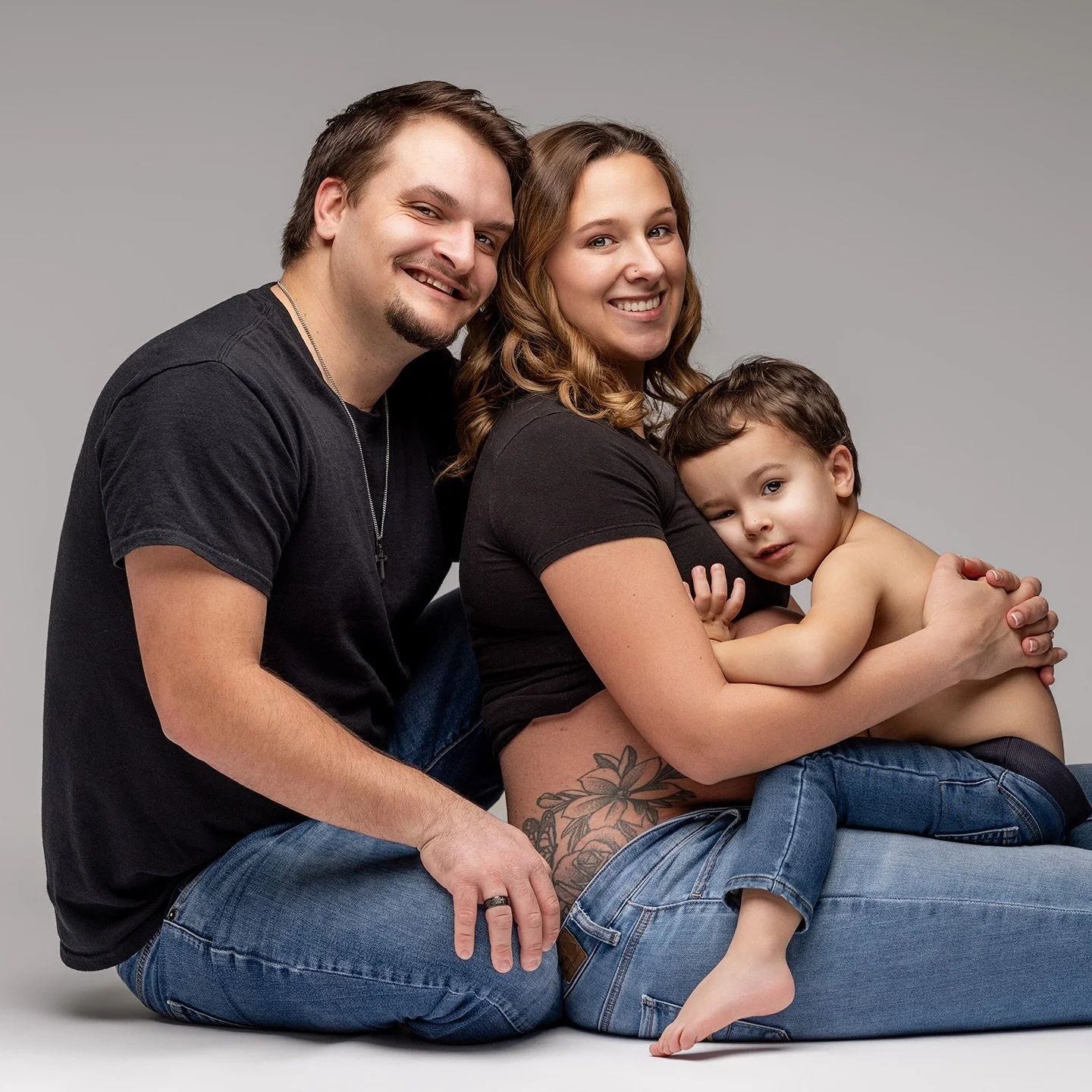 The last weeks of three, before life begins as four 🖤🖤