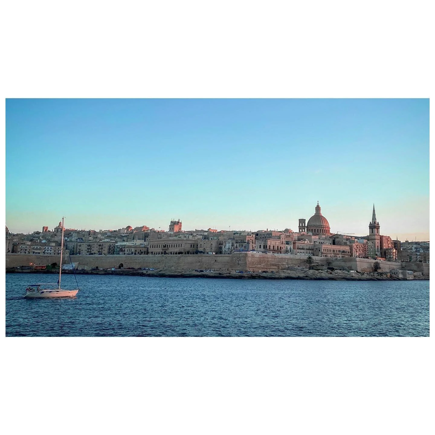 .
.
.
.

#travelphotography
#Malta #tignepoint #valleta #photos #FujiX100S #instagood #lensculture  #camera #photoshoot #like #candid #artist #instalike  #contemporaryphotography  #instadaily #wanderlust  #beautiful #captures  #500px #flickr #travel