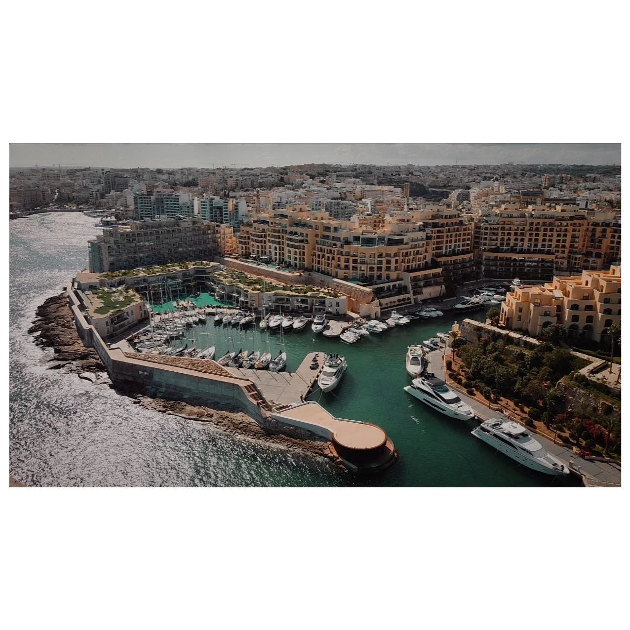 .
.
.
.

#travelphotography
#Malta #photos #mavicmini #instagood #lensculture  #camera #photoshoot #like #candid #artist #instalike #DJI #dronephotography #dronestagram #contemporaryphotography  #instadaily #wanderlust  #beautiful #captures  #500px #