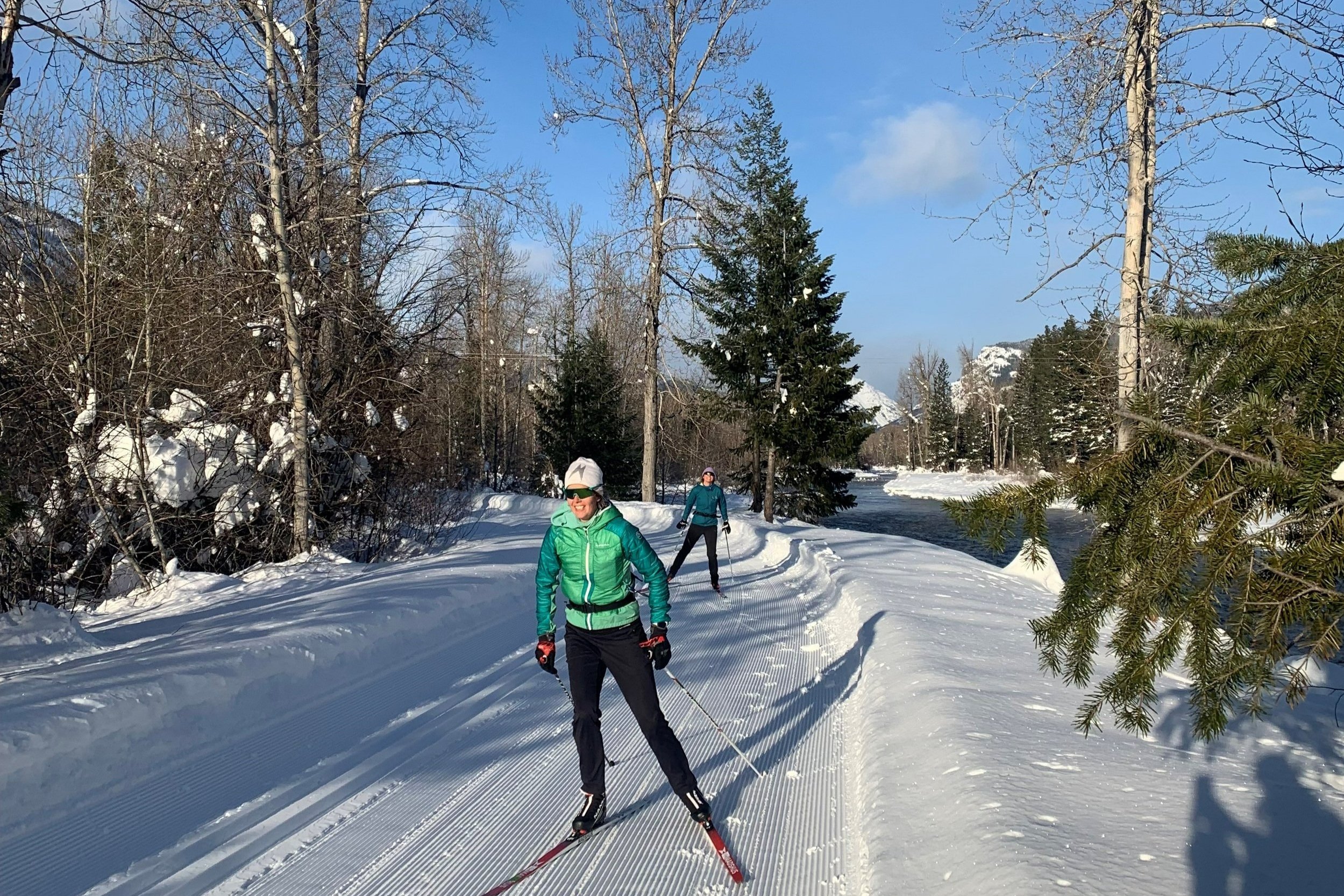 Alison+Skiing.jpg