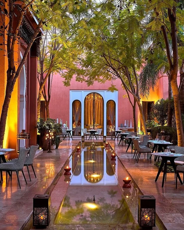 Black Sheep Travels to Marrakech!
.
.
Welcome to @royalmansourmarrakech 
A timeless,unforgettable and exceptional luxury hotel, and ambassador of Moroccan excellence. Royal Mansour&rsquo;s meticulous design authentically represents the classic forms 
