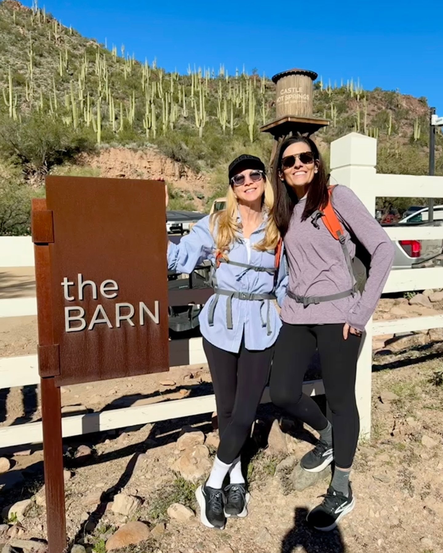 Black Sheep Travels says hello from Castle Hot Springs! 
.
.
Surrounded by the grandeur of Arizona&rsquo;s Sonoran Desert @castlehotsprings is an oasis of adventure, flavor, seclusion and relaxation. Unwind in natural mineral-rich hot springs, advent