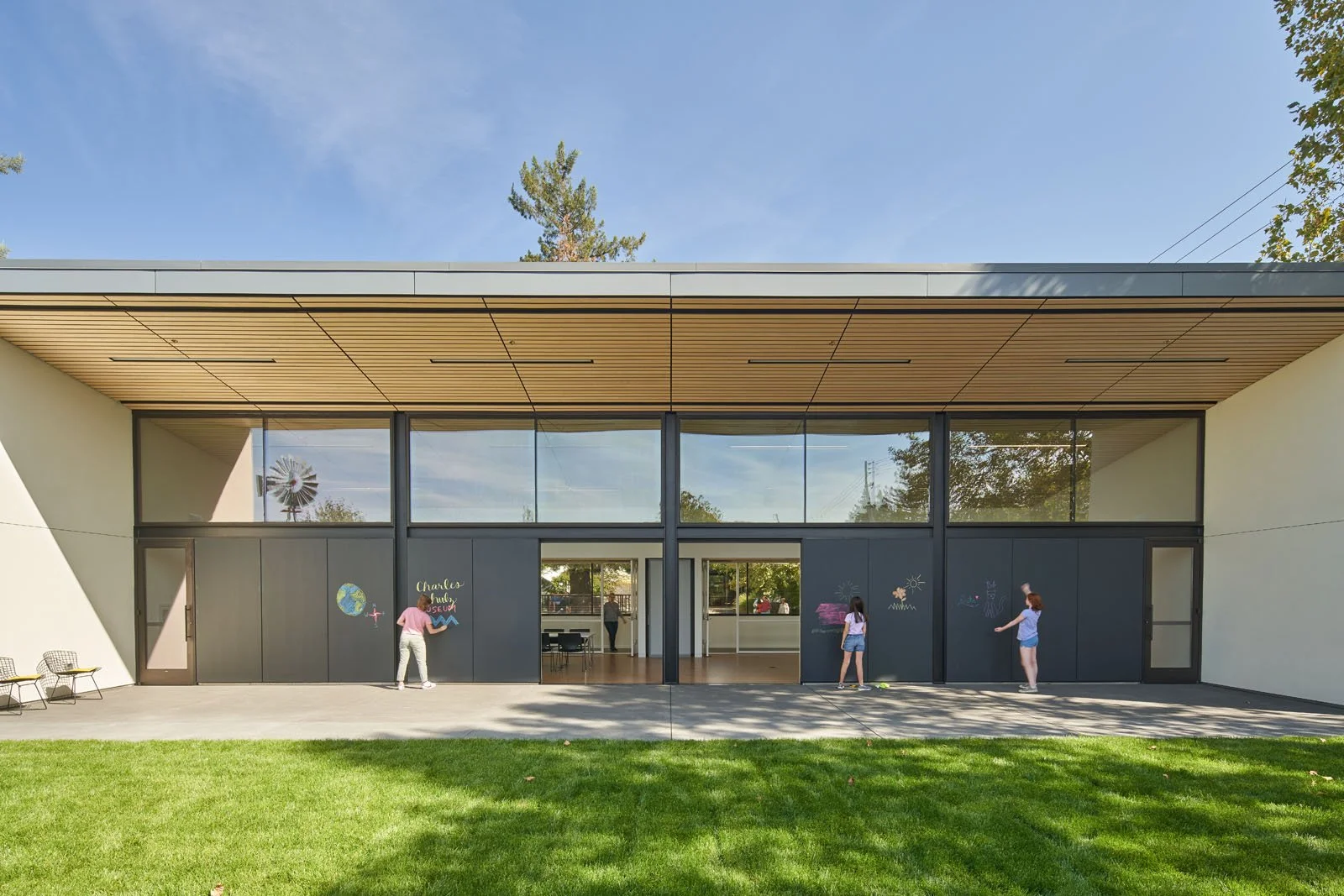 Schulz Museum: Education Building