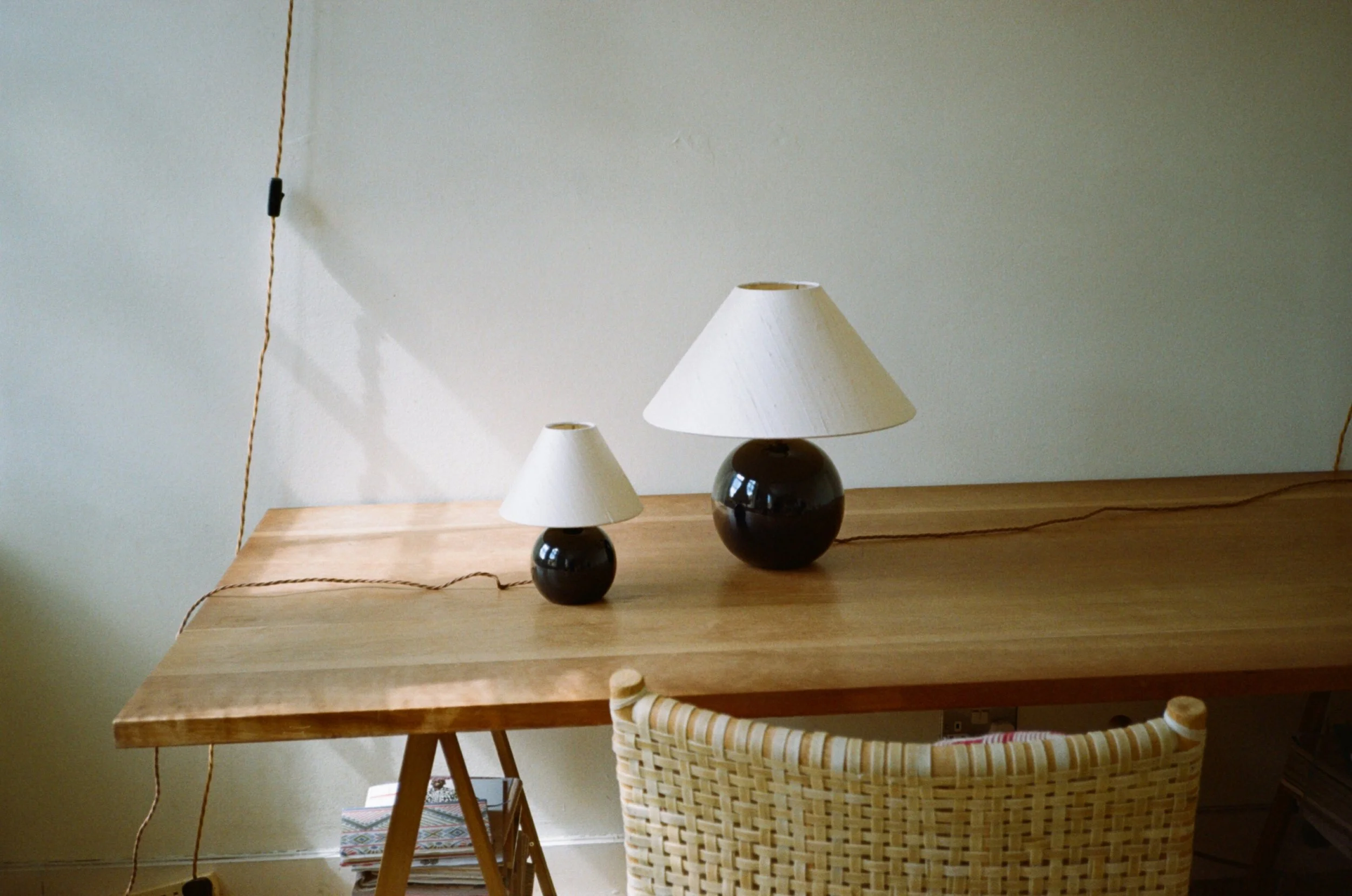 Hum London Orb Lamp & Silk Lampshade 97580017.JPG