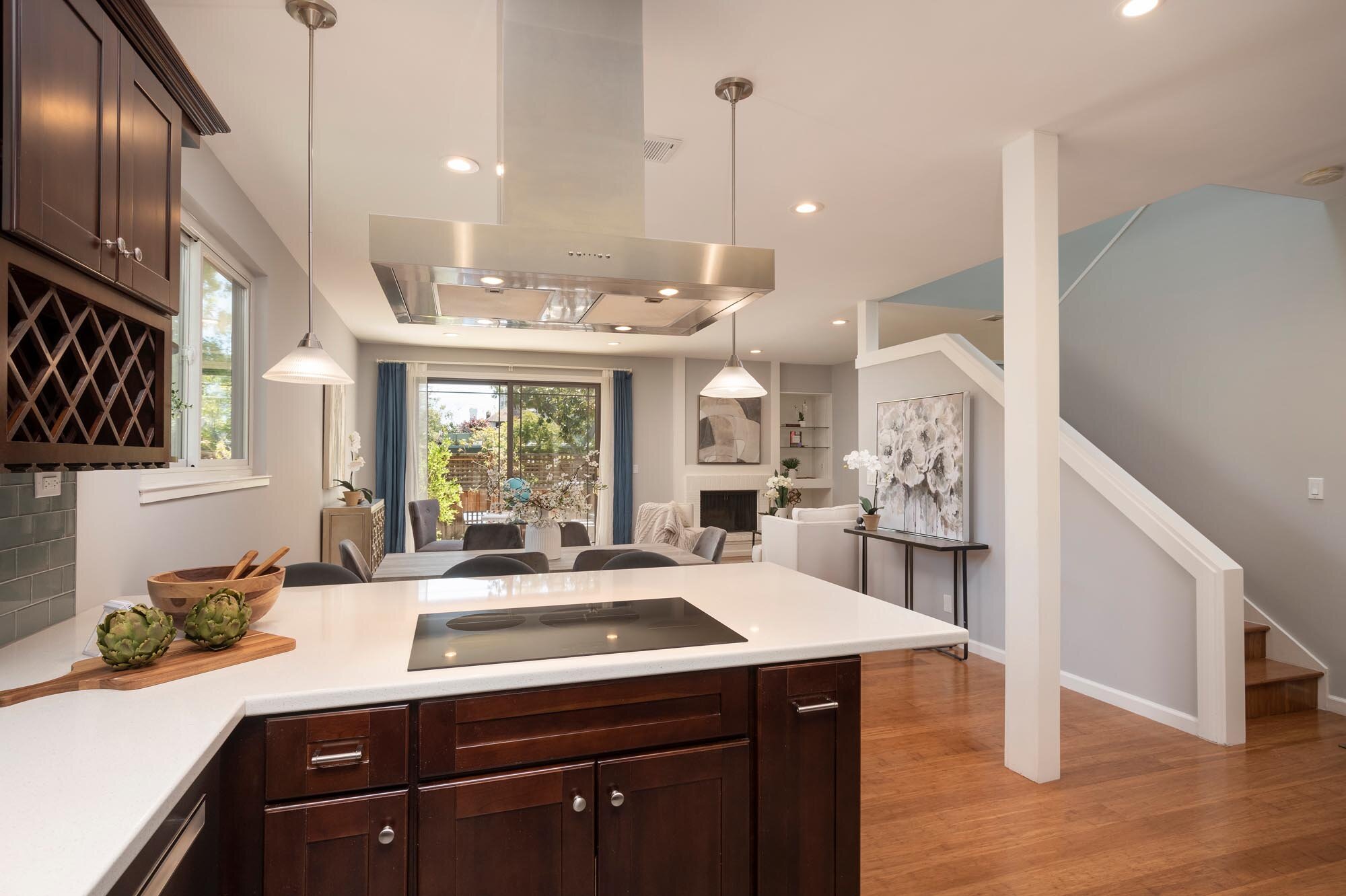 13 - Kitchen - 678 Webster.jpg