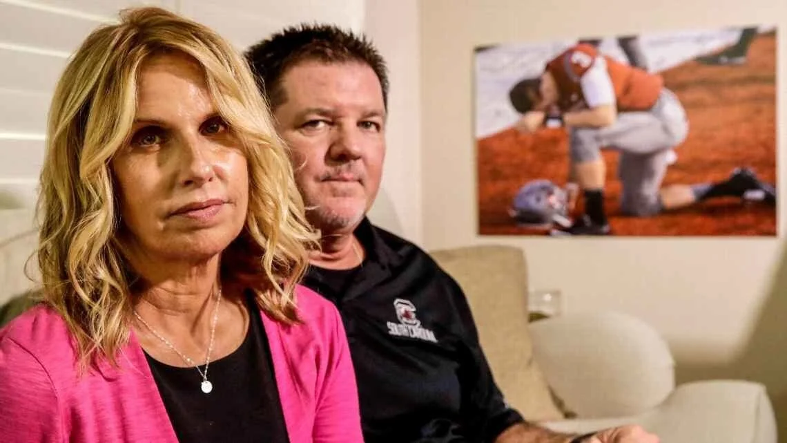 As family of Tyler Hilinski grieves, an ESPN writer shares in its sorrow