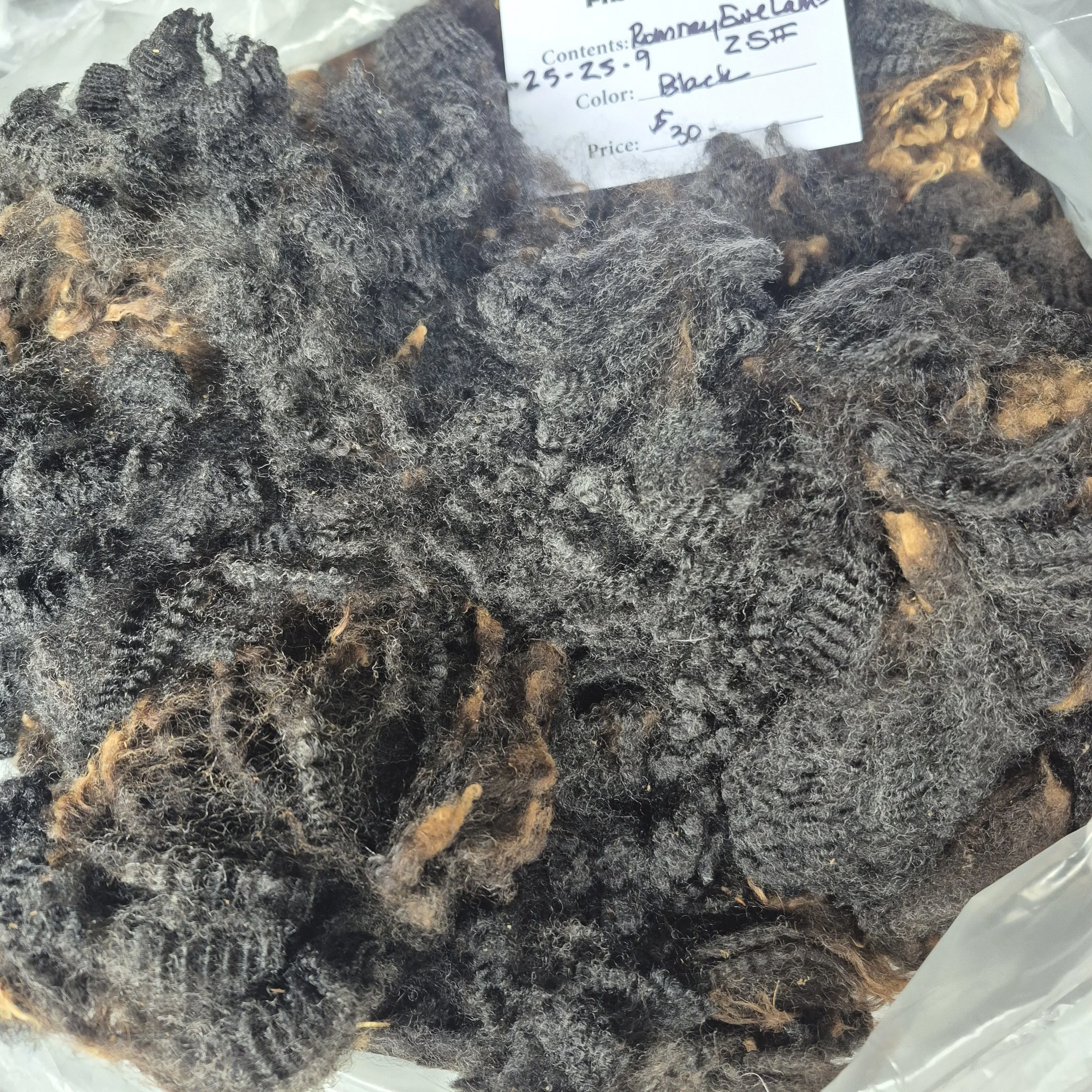 Romney lamb fleece 25-25-9