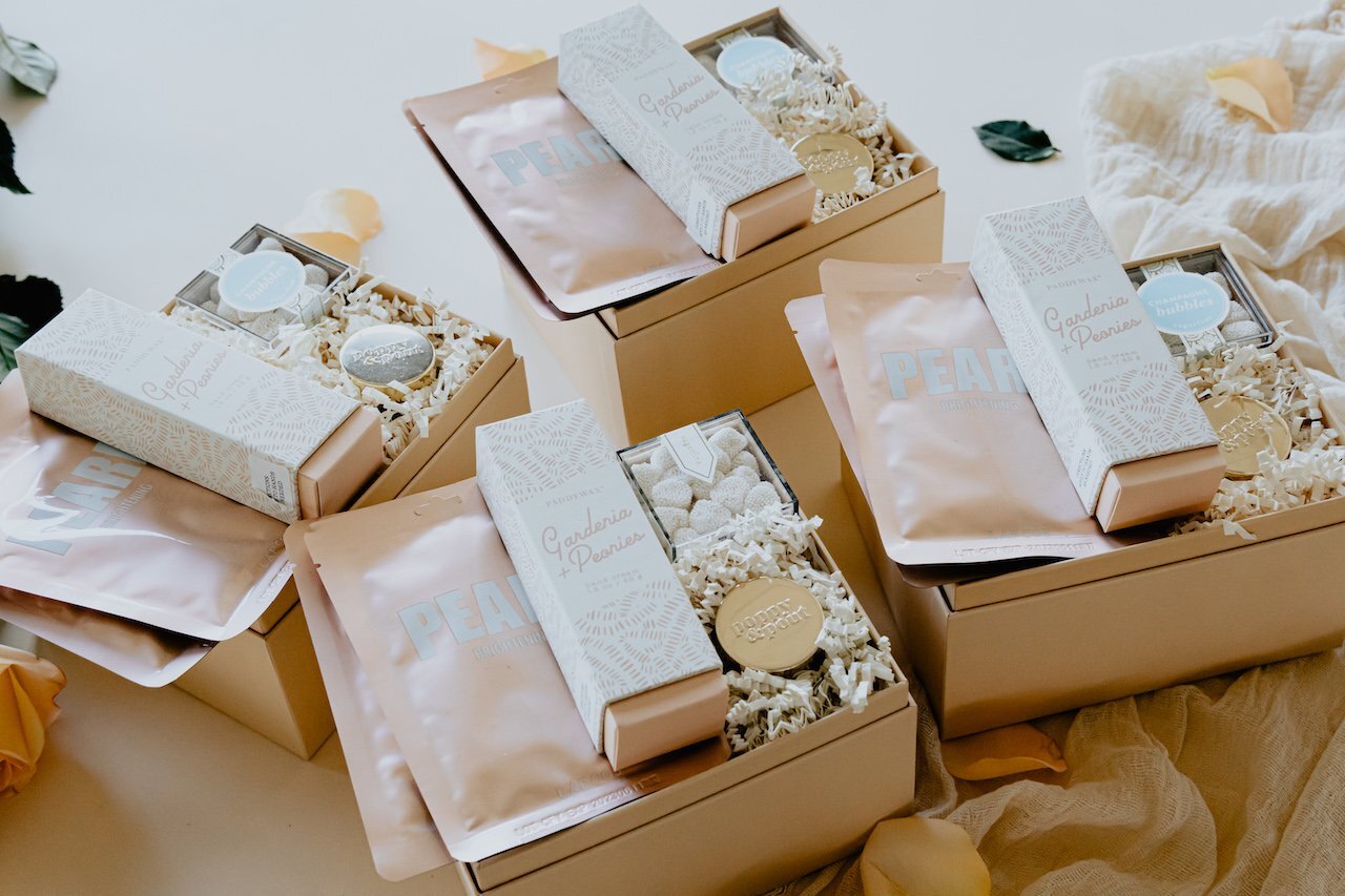 MDF Brown Wedding Saree Gift Packaging Tray