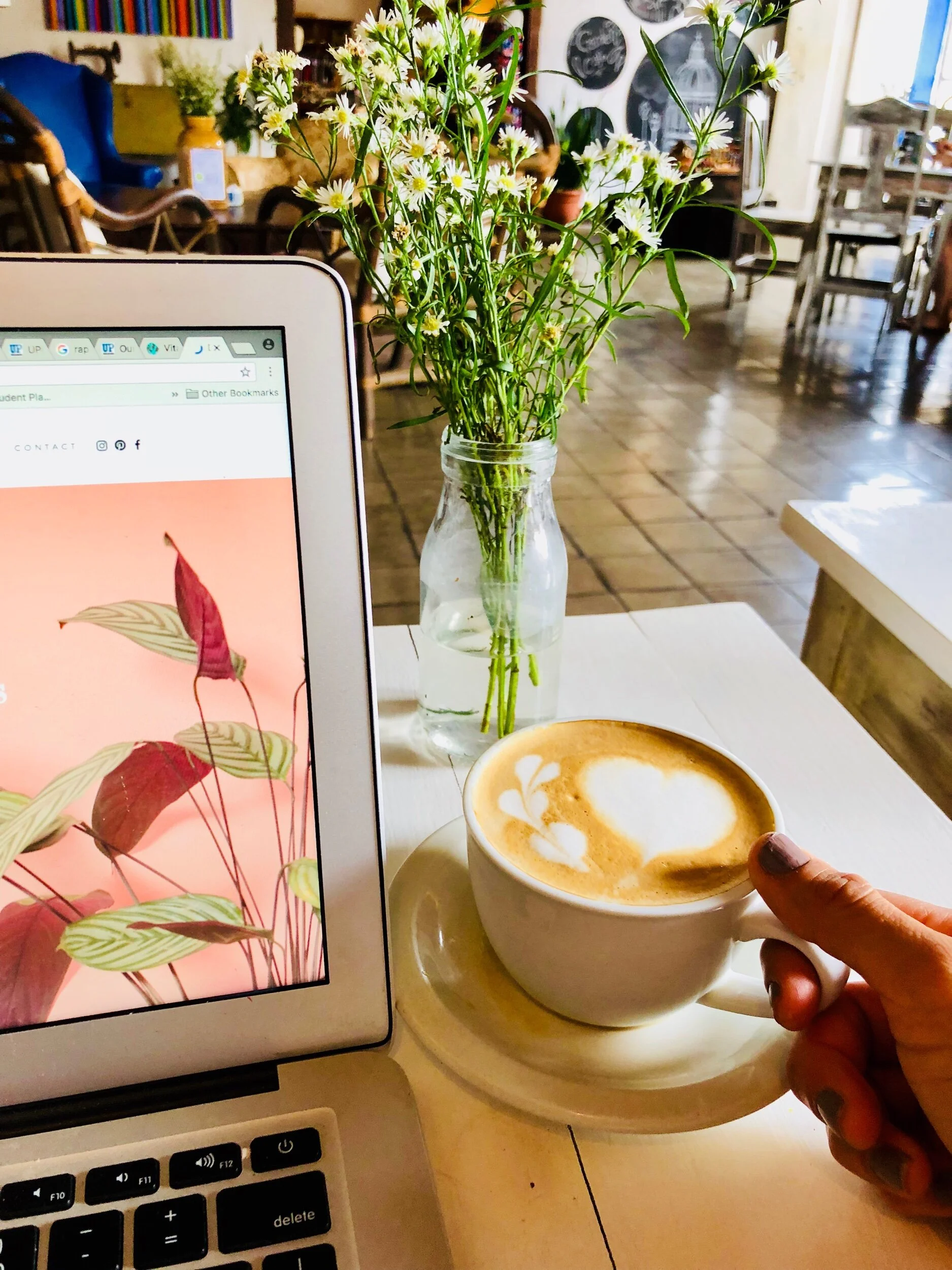 The Garden Cafe: 3 formas diferentes de tomar tu café.  Sin leche!