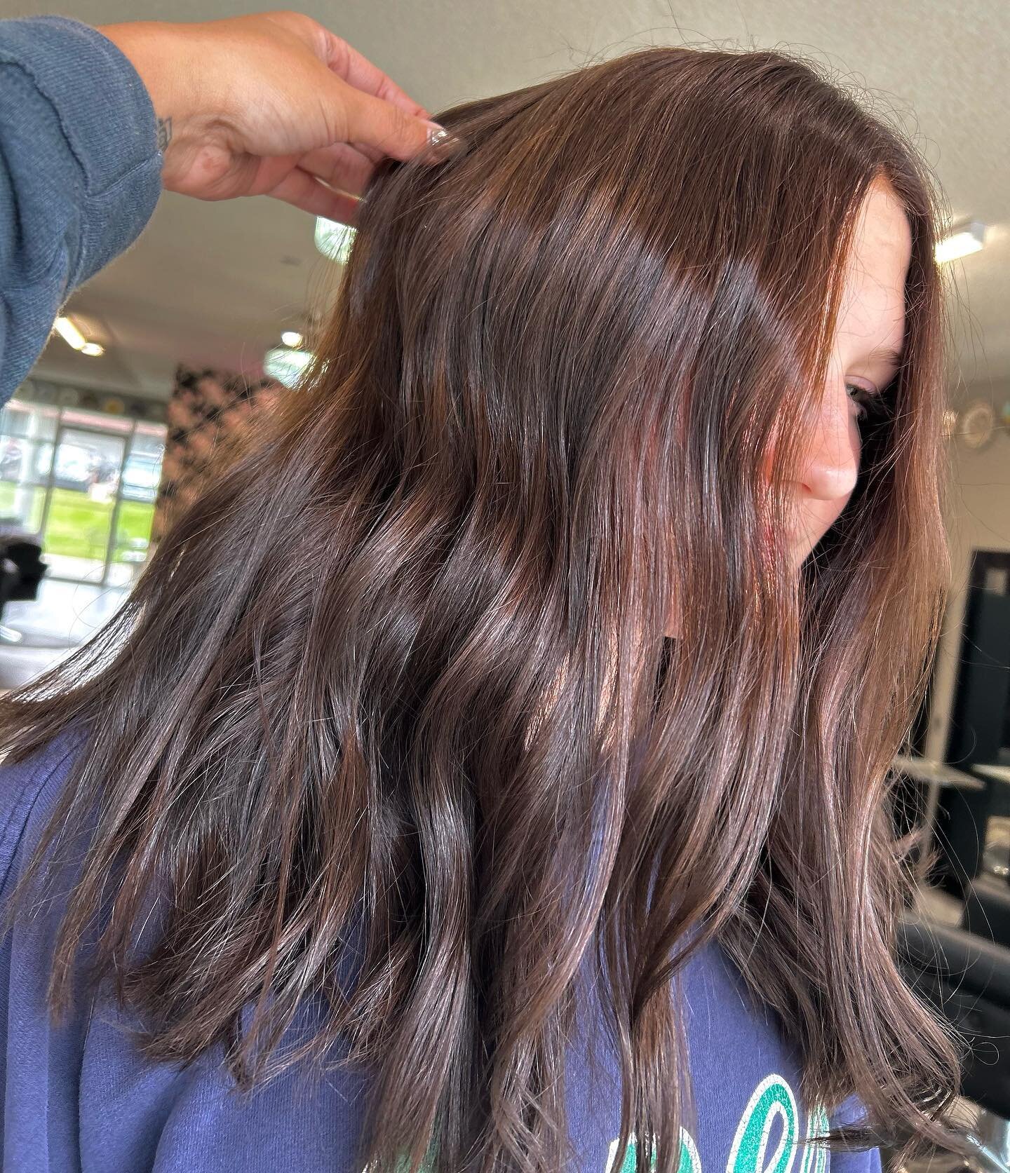 Rich + Warm Brunette 🤎 

Kayleigh did an all over color to achieve this look using @alfaparfmilanopro - @alfaparfmilanopro_usa