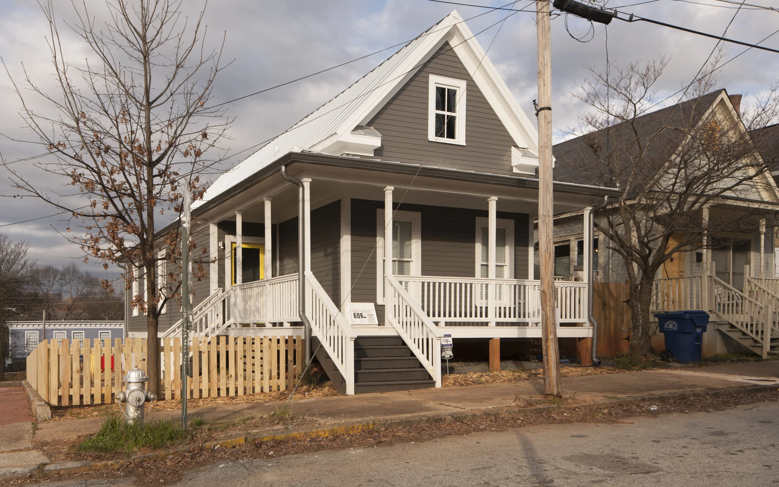 b- ext front.jpg