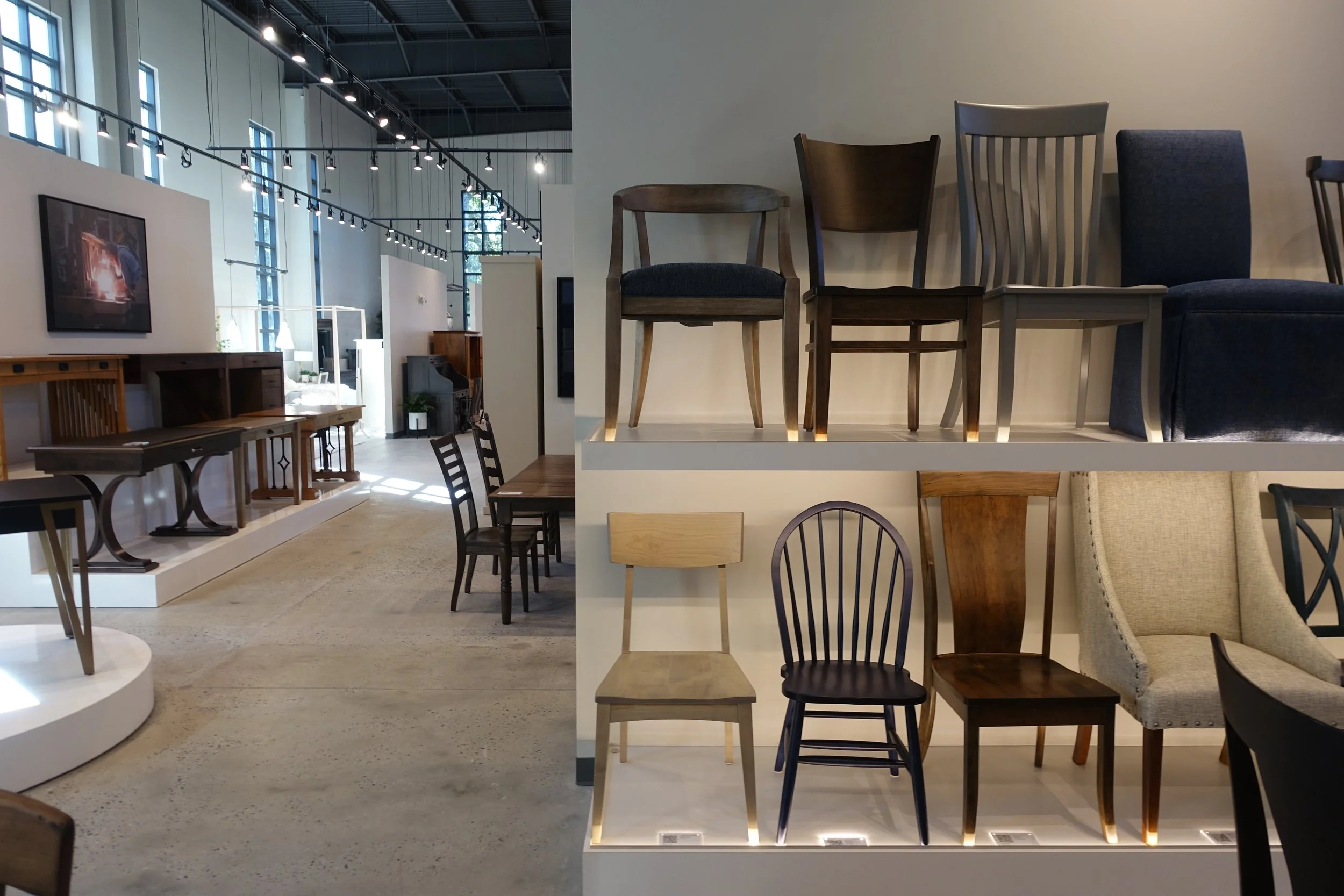 Dutch Crafters Furniture Showroom, Alpharetta GA