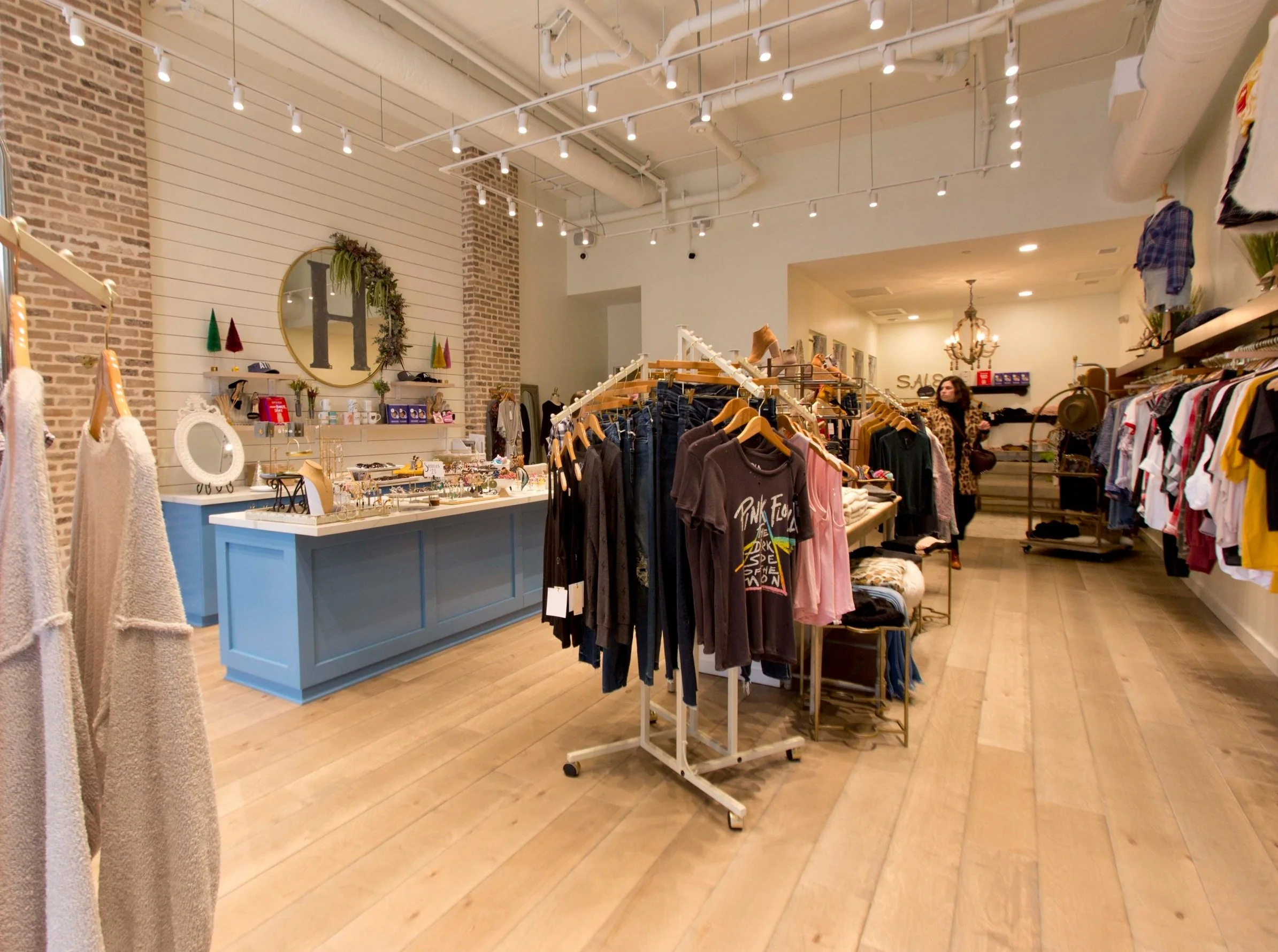 Hemline Boutique, Alpharetta GA