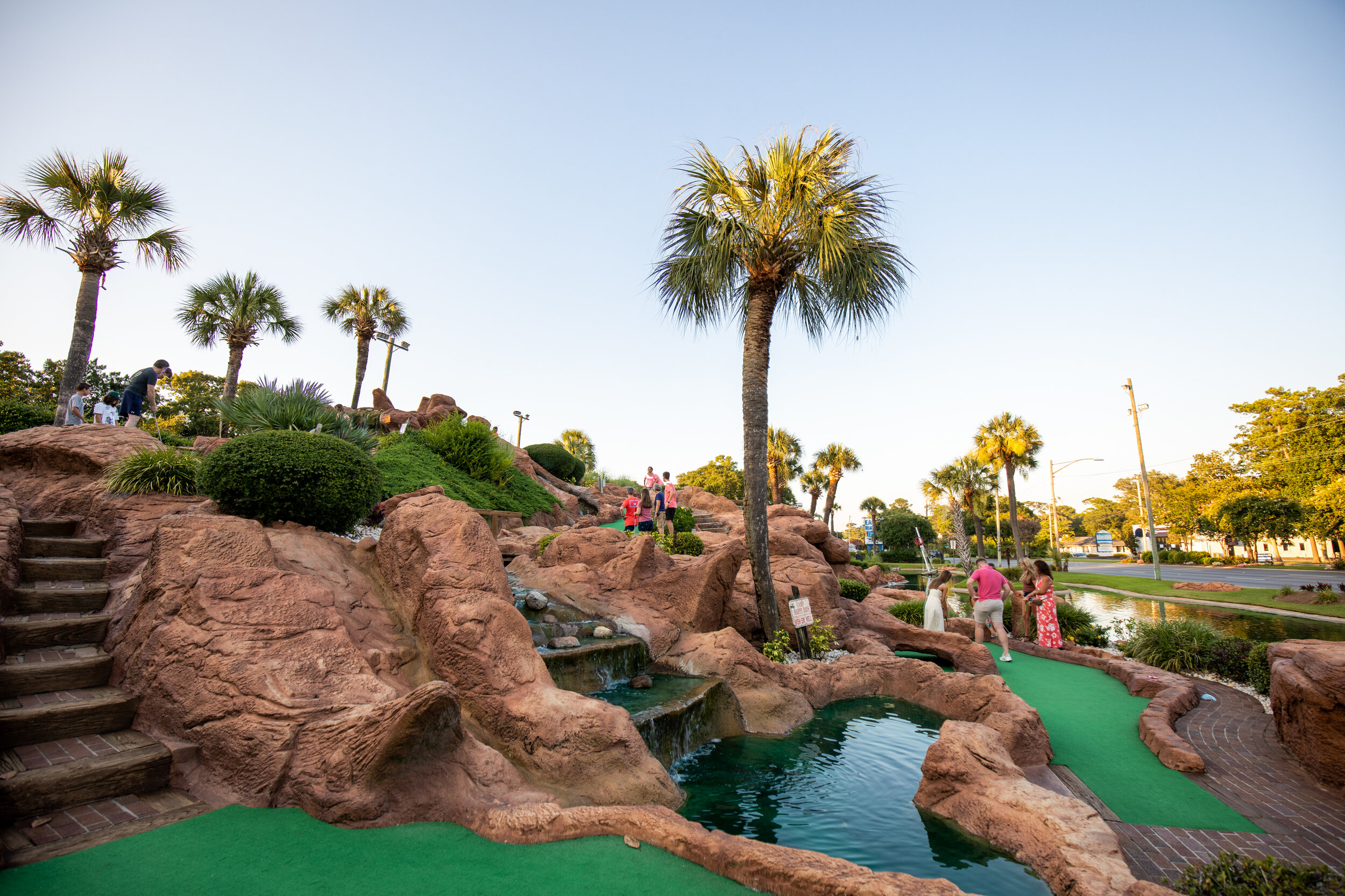 mini golf tours in california