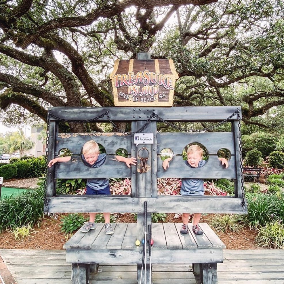 These guys looked like they had a great time at Treasure Island Golf! Thanks for sharing the photo: @thestylesmith.dr.ryan 
Make sure you tag us in your pictures to possibly be featured on our social media!