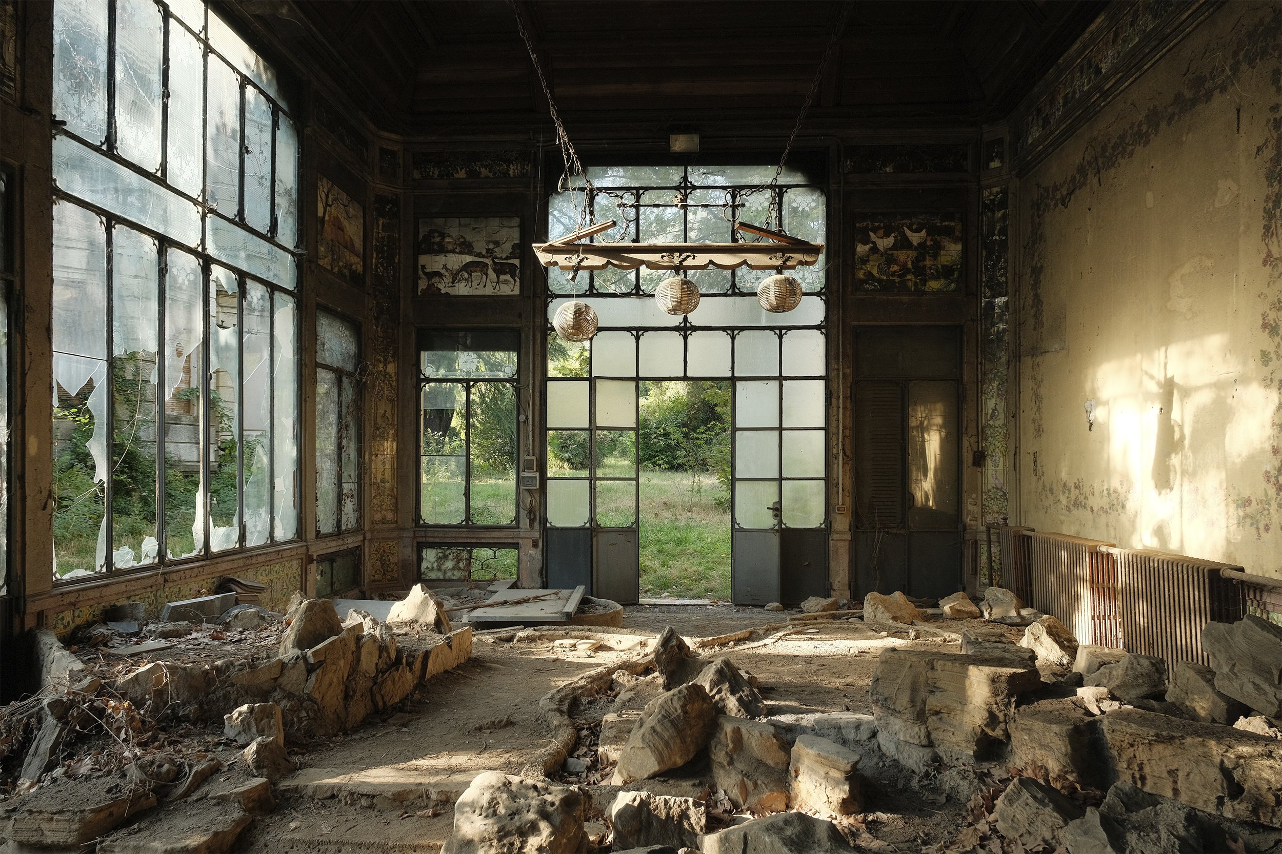 Liberty Ruins (Honorable Mention), Archival print, 45 x 30 cm, 2022, €150, Bianca Tardini, Milano, Italy