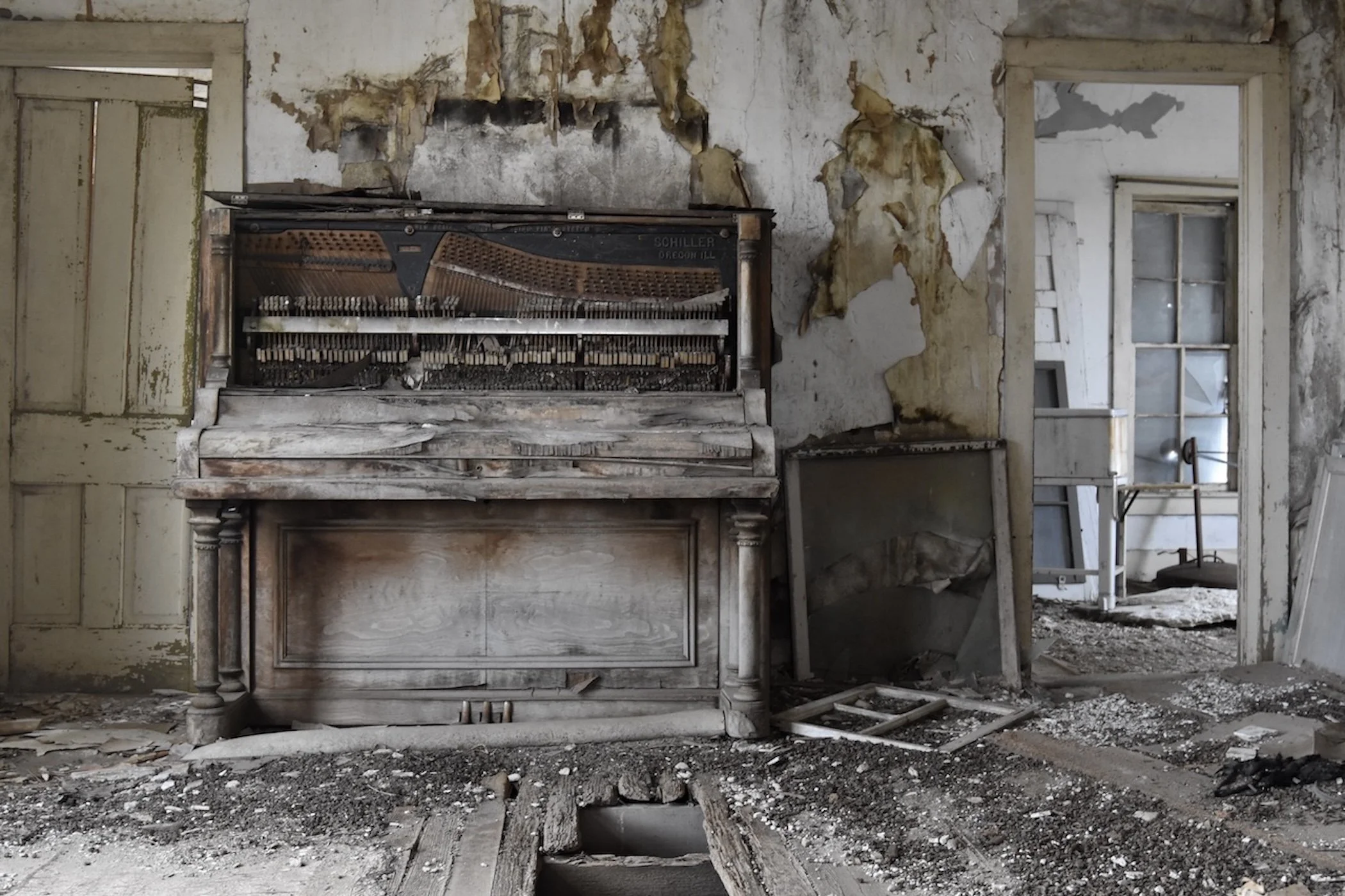 Untitled (Piano), Archival Print, 12 × 8 inches, 2018, Doug Hjelmstad, Gothenburg, Nebraska, $150