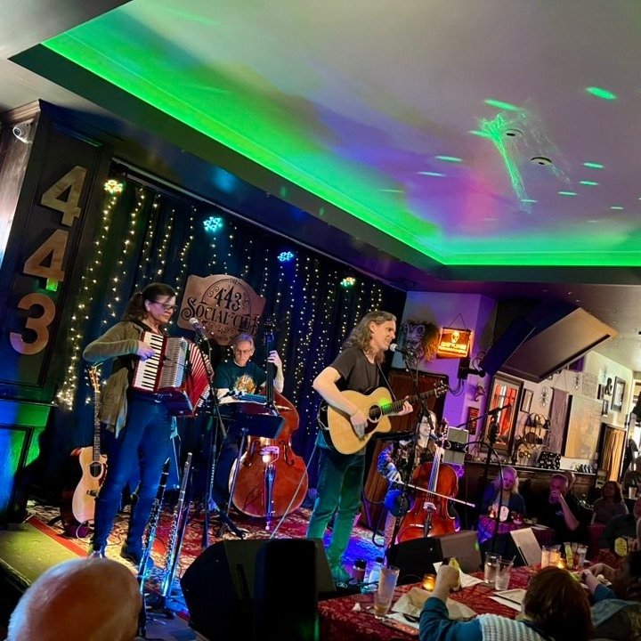 Shakedown Sunday with Heather Kubacki on cello and vocals was a blast! 

Four debuts: &quot;Wild Horses,&quot; &quot;Wake Up, Little Susie&quot; (ooh la la!), &quot;The Thrill Is Gone,&quot; and my own &quot;What I Never Said&quot; melded with &quot;