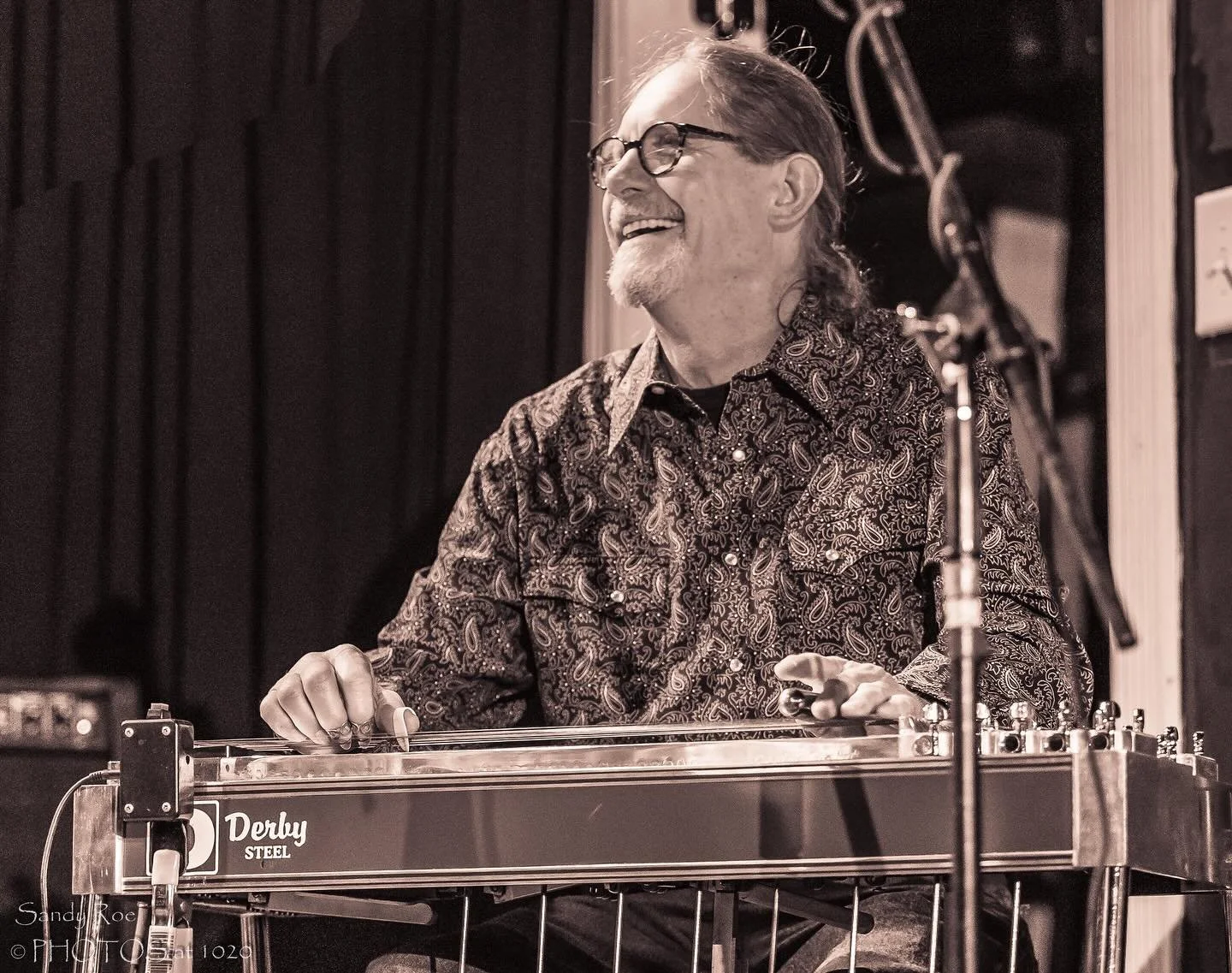 Just announced: 10/26 Shakedown Sunday at the 443 Social Club with special guest George Newton.

The October Shakedown pays tribute to a lesser known side of Jerry Garcia, as a pedal steel player not only on Grateful Dead tracks but on songs by CSN, 