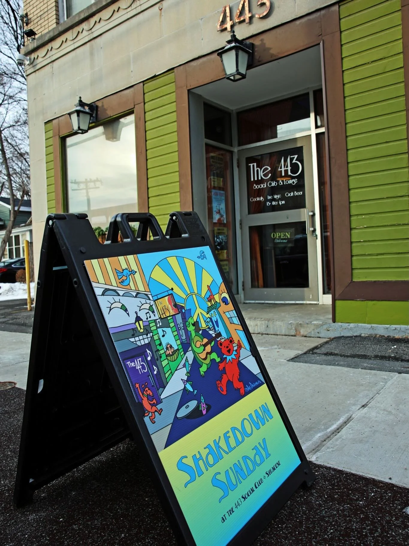 What a beautiful and much-needed afternoon at Shakedown Sunday, with special guest Jessica Brown, who raised the roof on &ldquo;Mr. Charlie&rdquo; and went deep on &ldquo;Knockin&rsquo; on Heaven&rsquo;s Door.&rdquo; I loved playing an acoustic take 