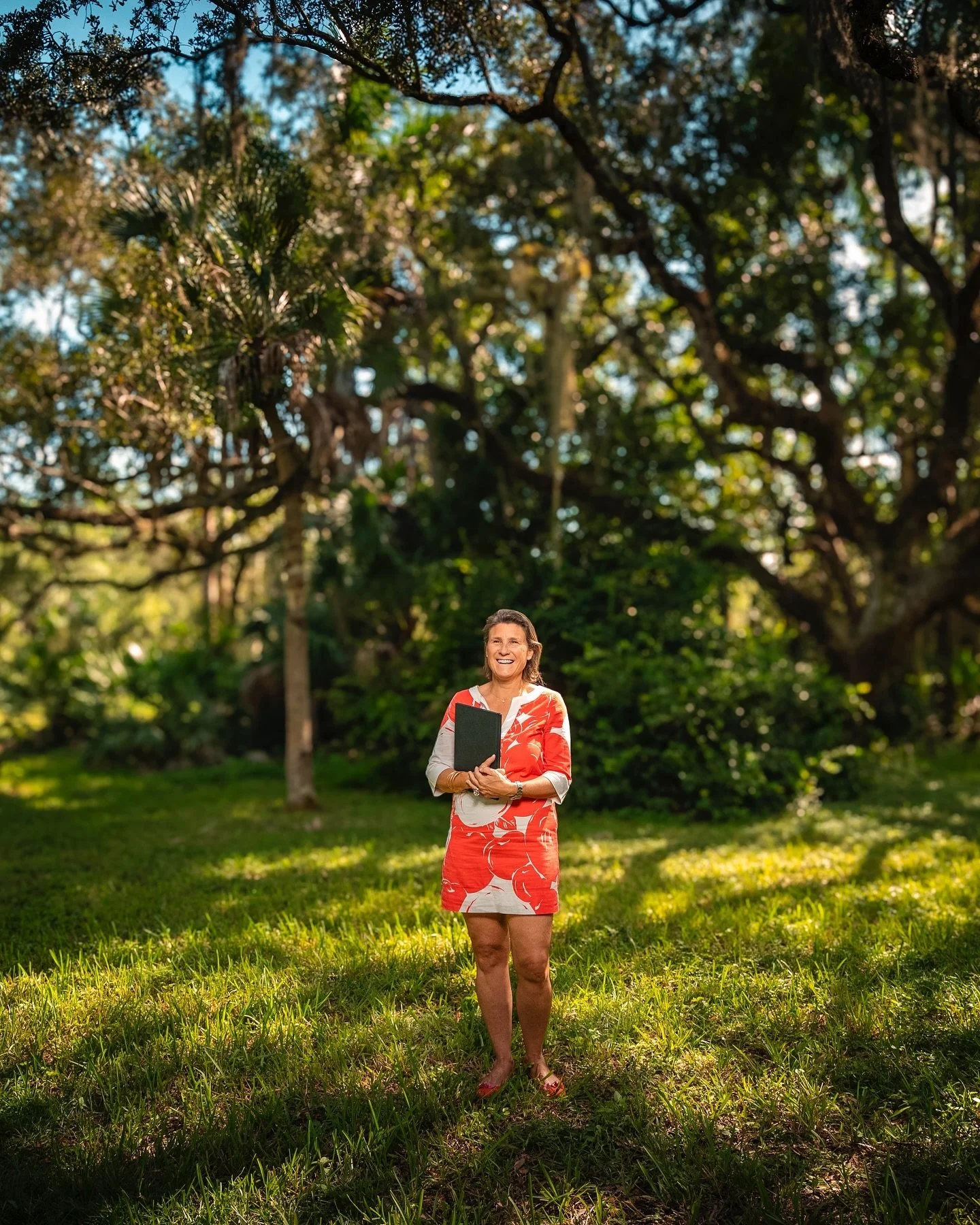 Need professional photography for your business? Get in touch with us today! #photoshoot #photooftheday #photography #realestate
